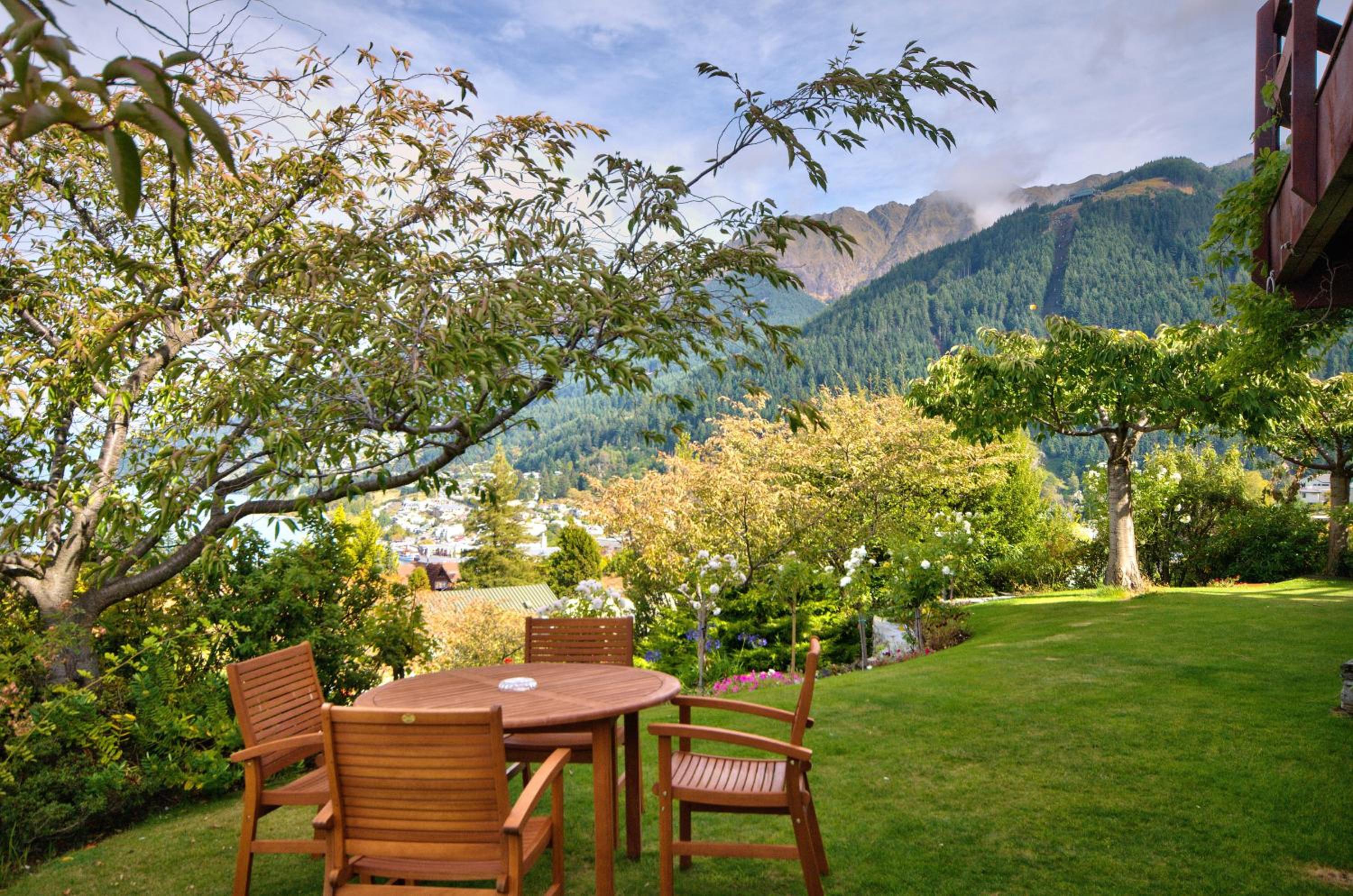 Balmoral Lodge