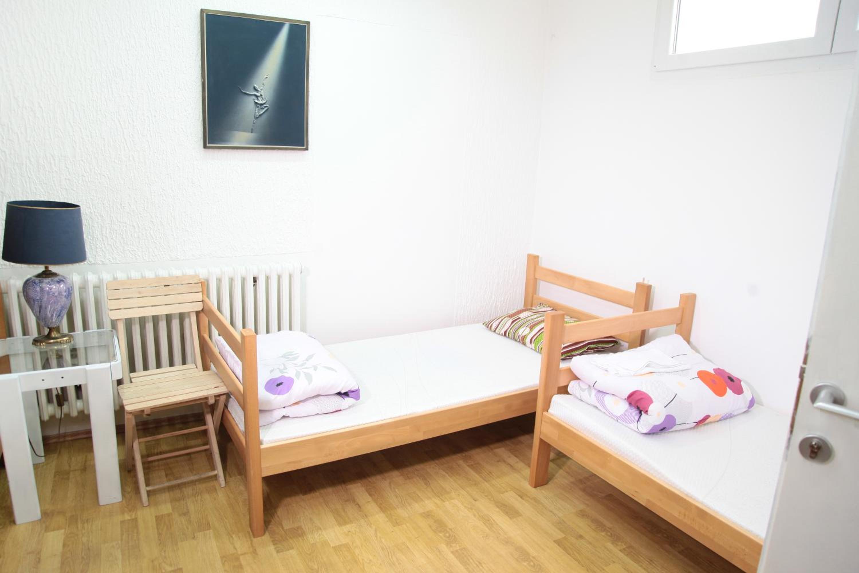 Hostel Jellostone