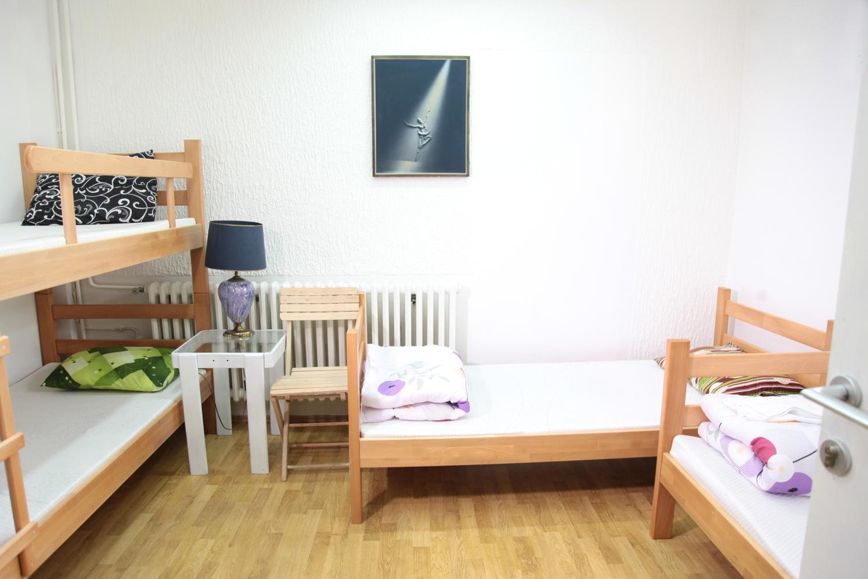 Hostel Jellostone