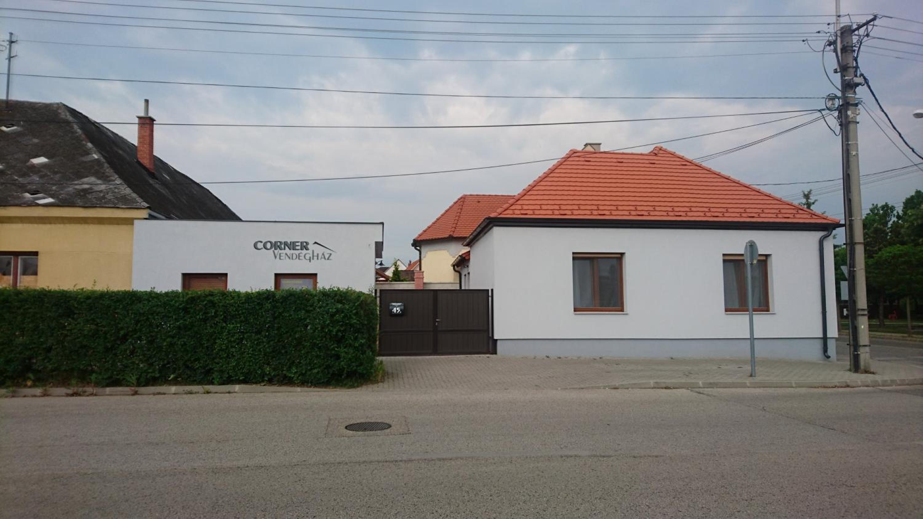 CORNER Vendégház