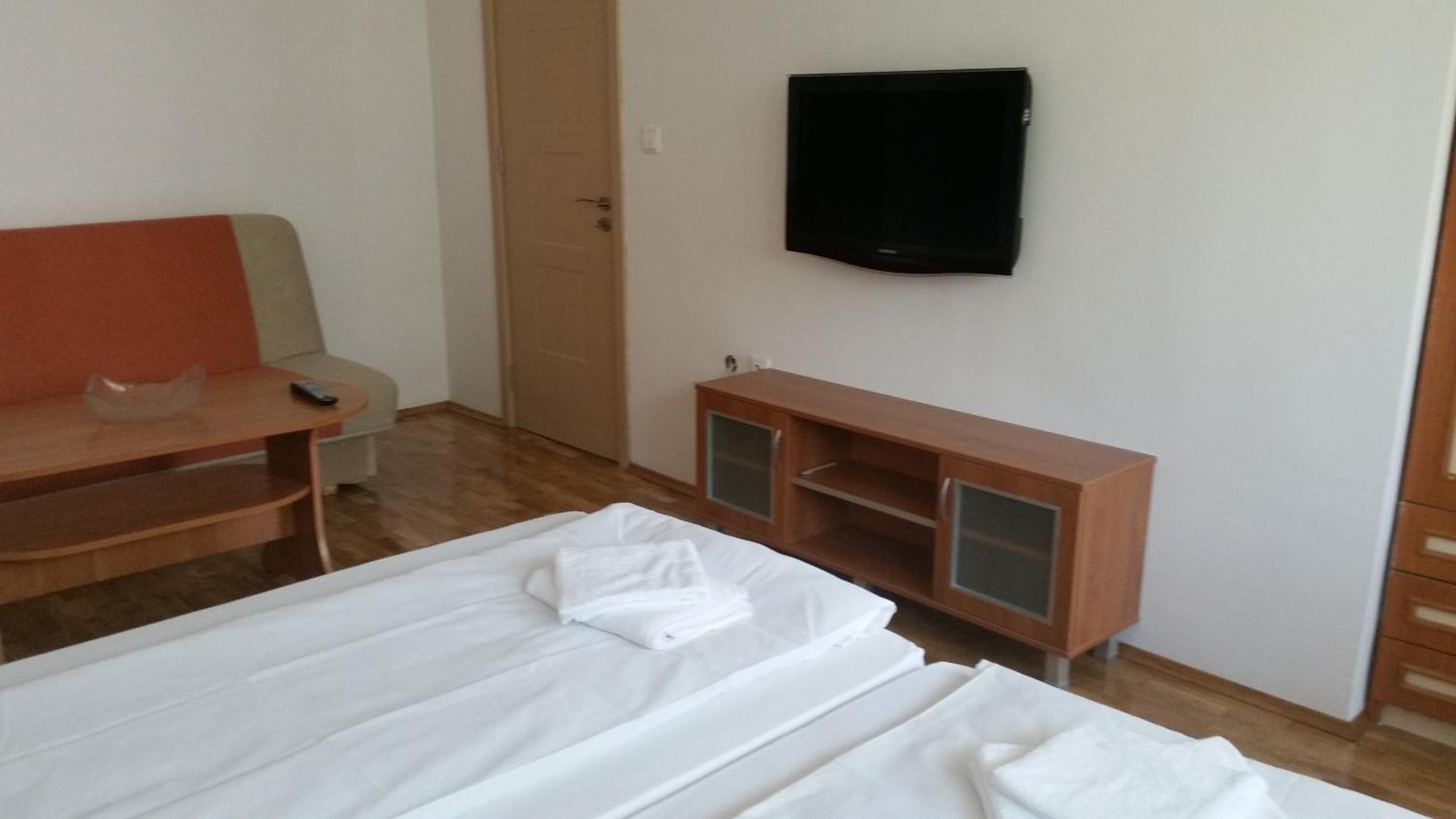 4U Apartment - Gurko view 3