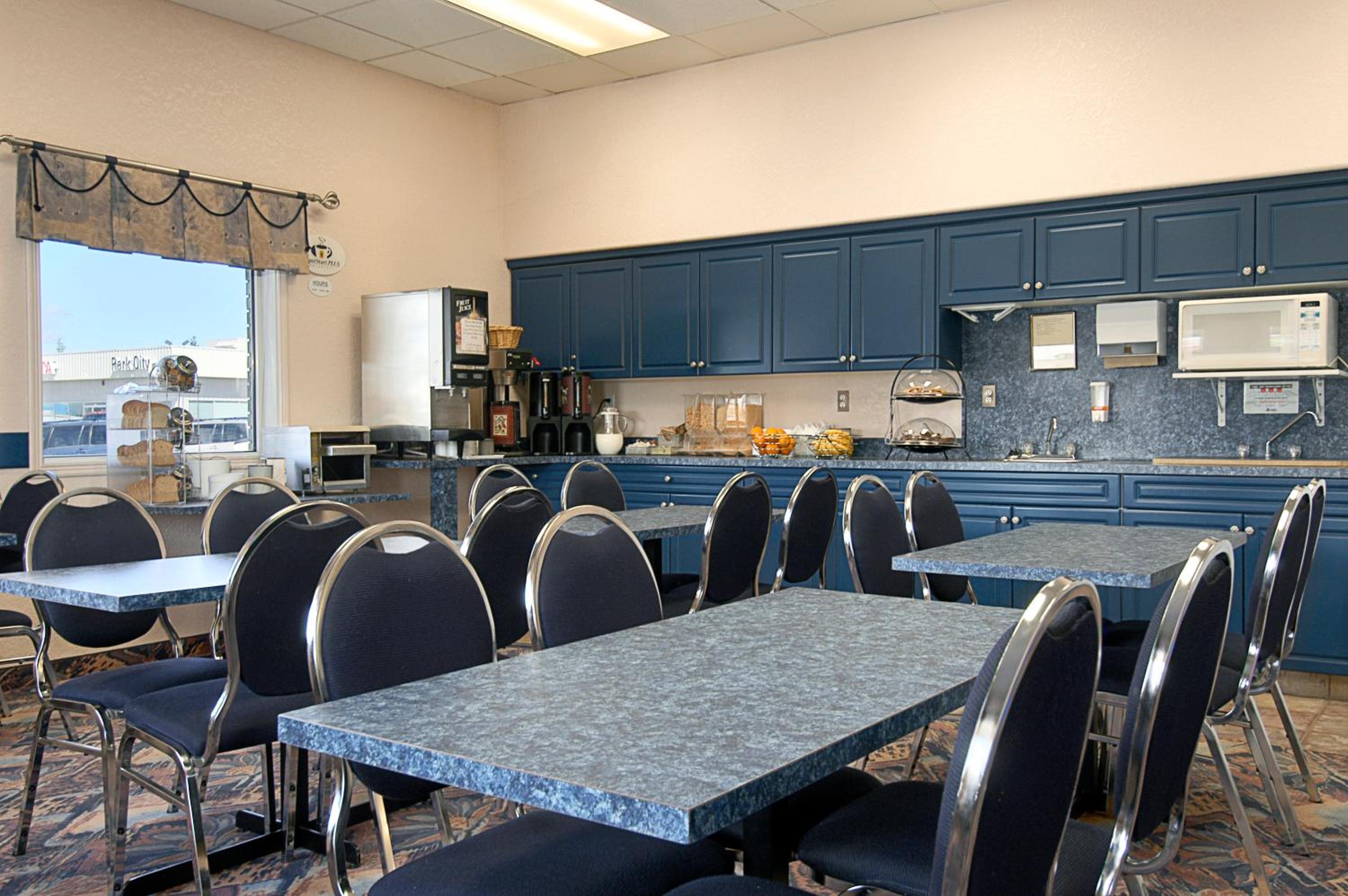 Super 8 by Wyndham Medicine Hat AB, Billede 15