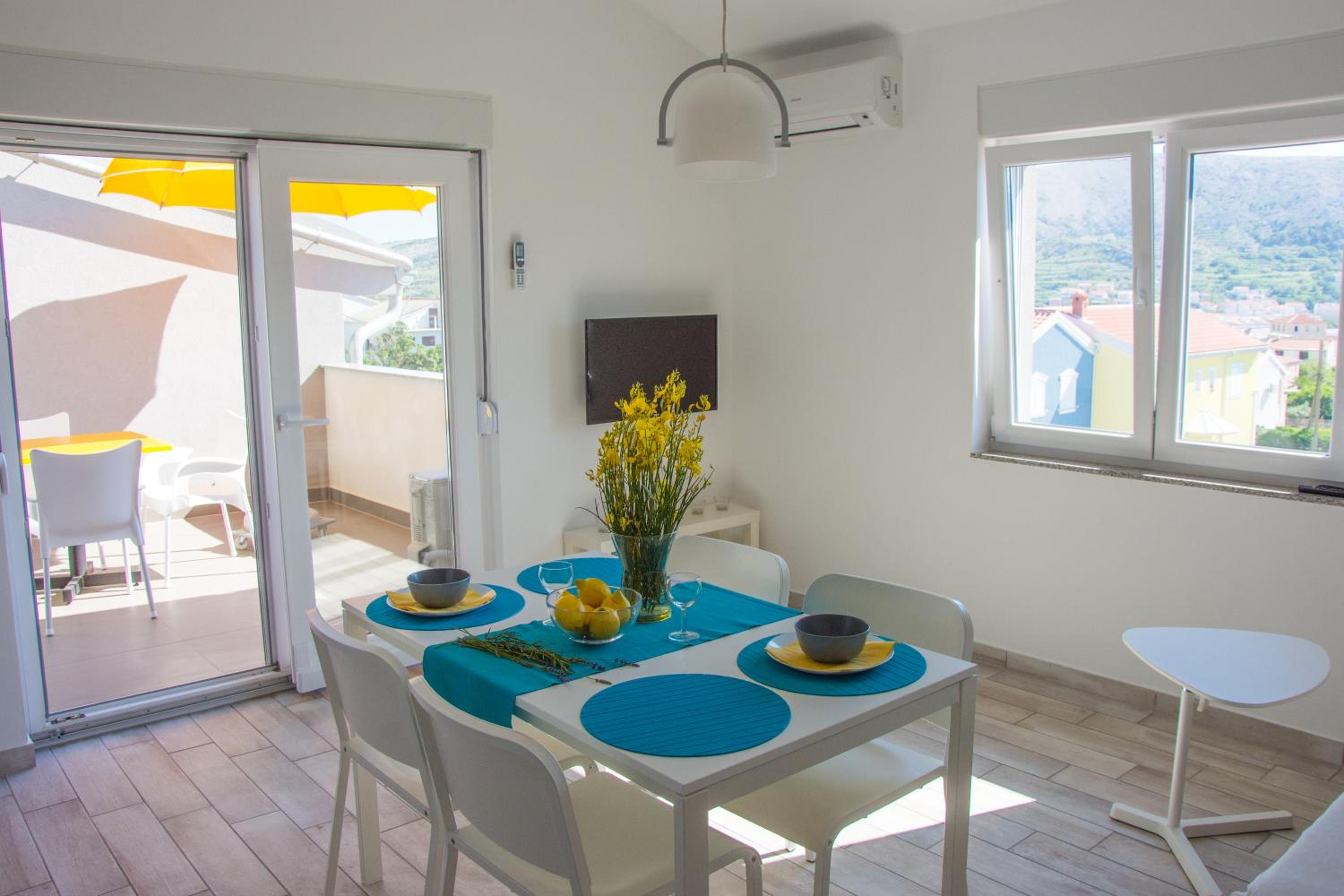 Apartment Villa Franci Pag with heating and open all year