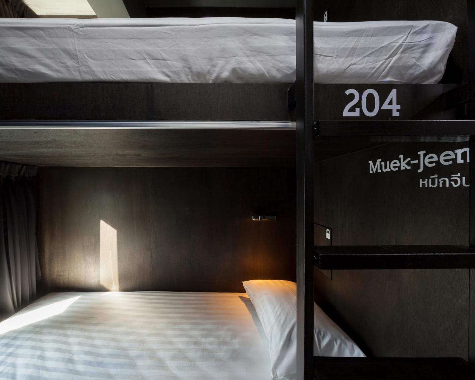 BoB Hostel บ็อบโฮสเทล