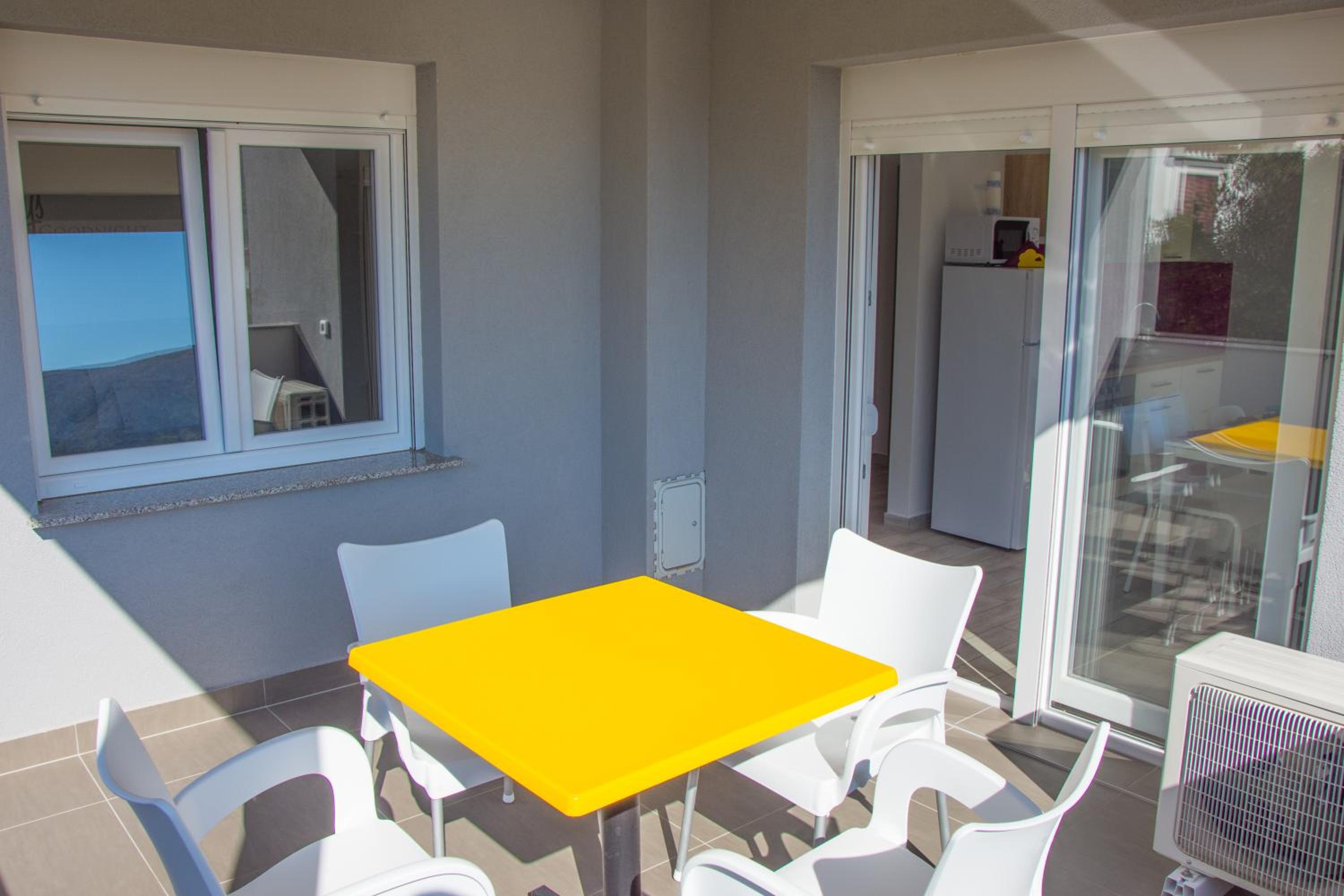 Apartment Villa Franci Pag with heating and open all year