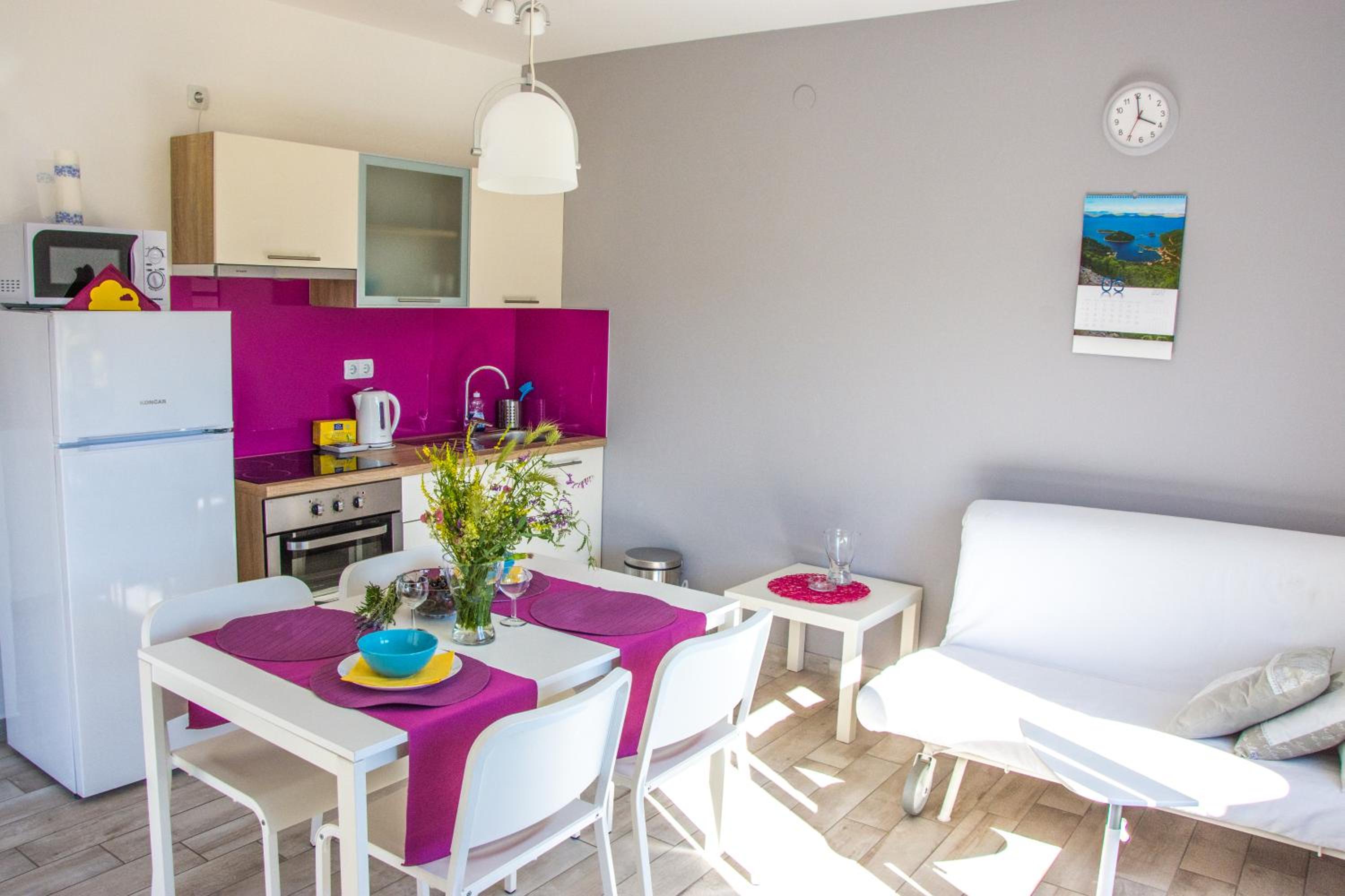 Apartment Villa Franci Pag with heating and open all year