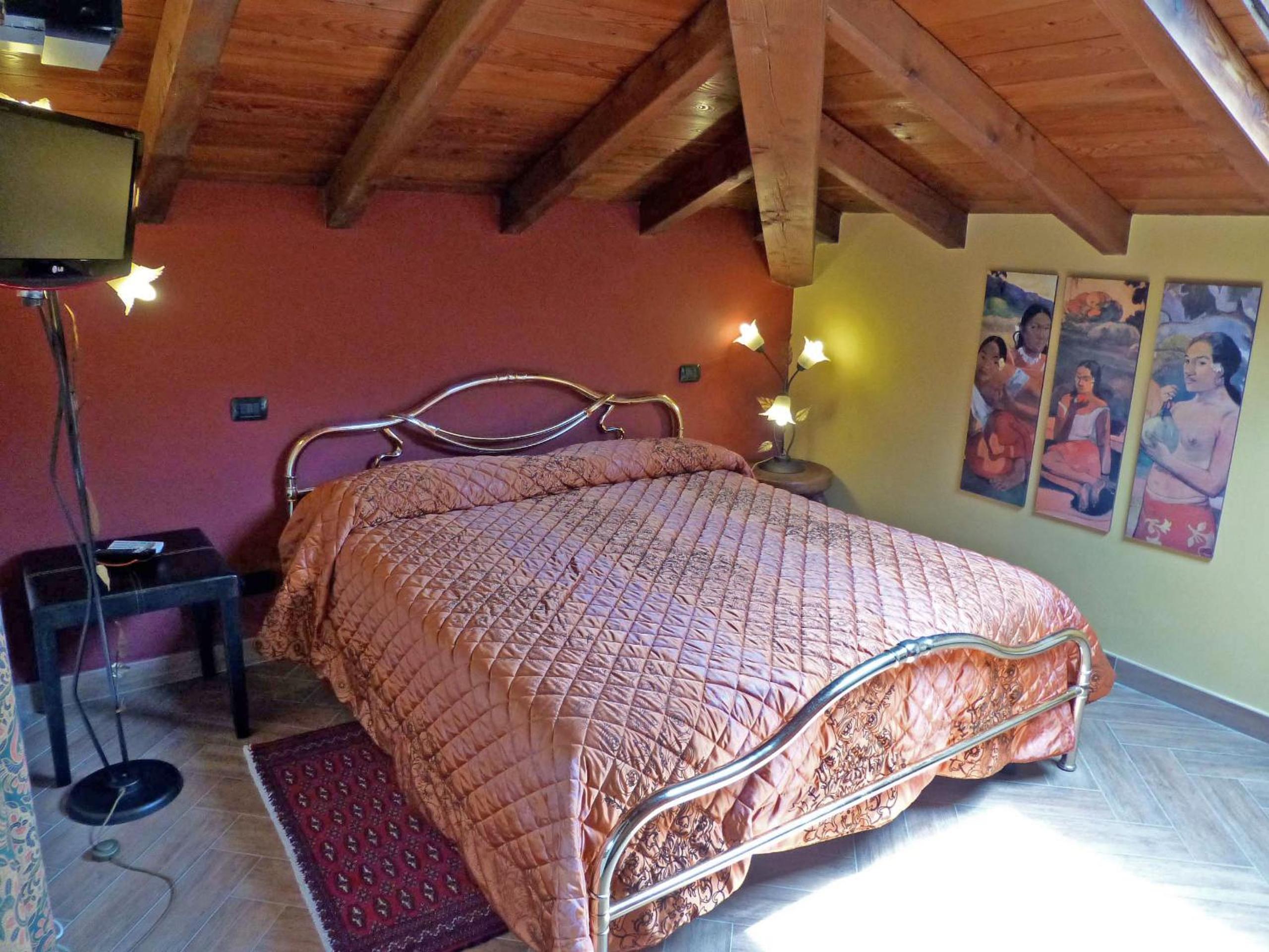 Photo 48
