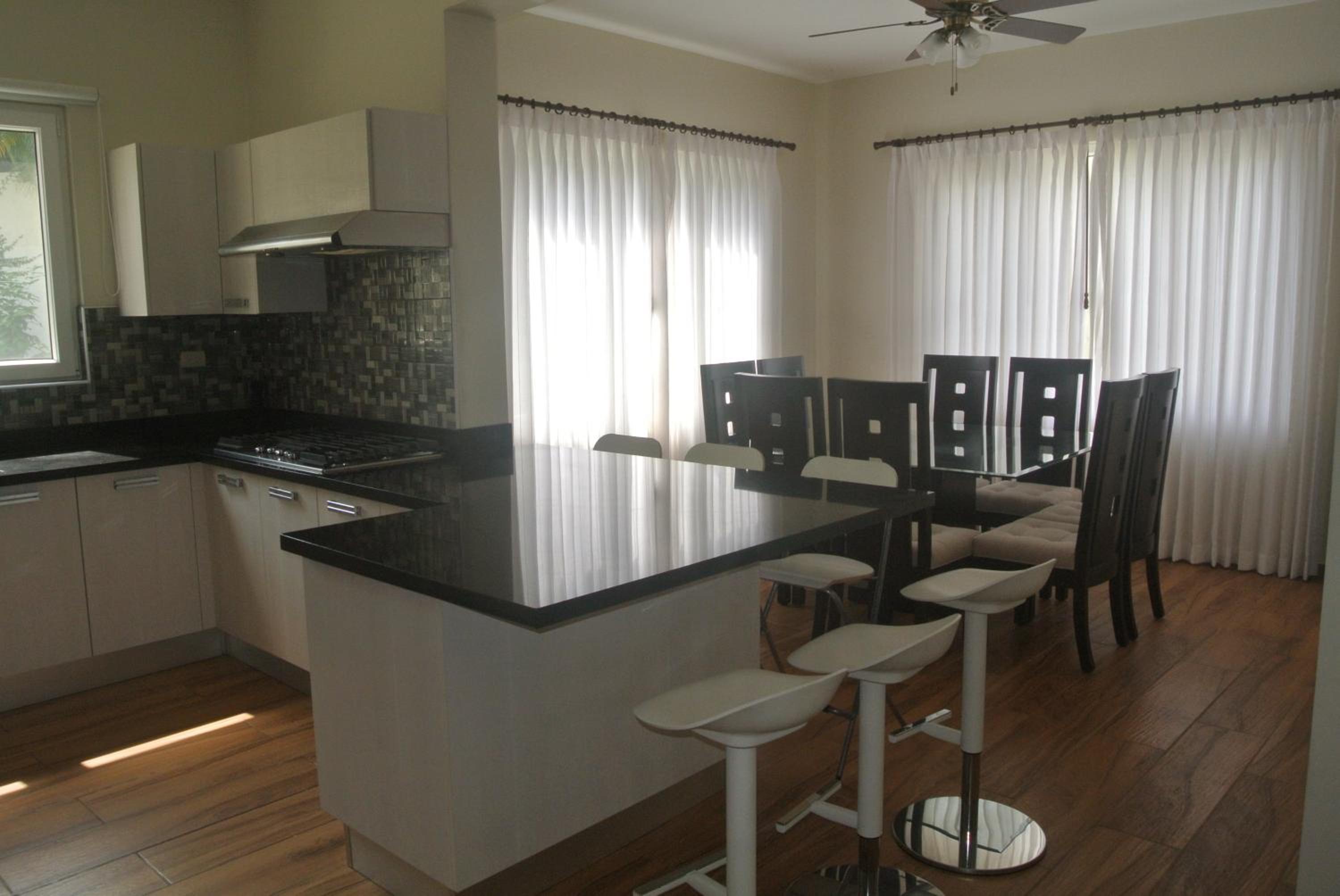 Perla del Mar Luxury Residence