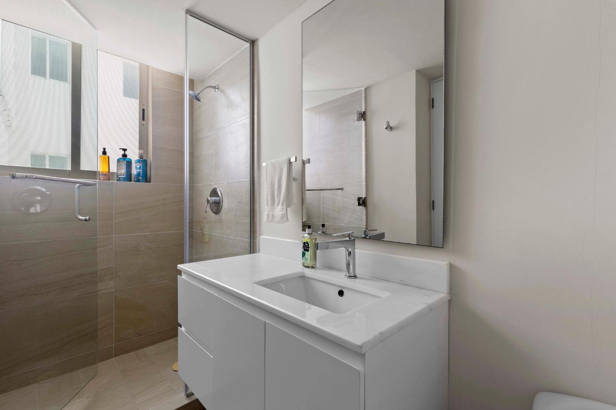 Espectacular Apartamento con vista al mar 5HB