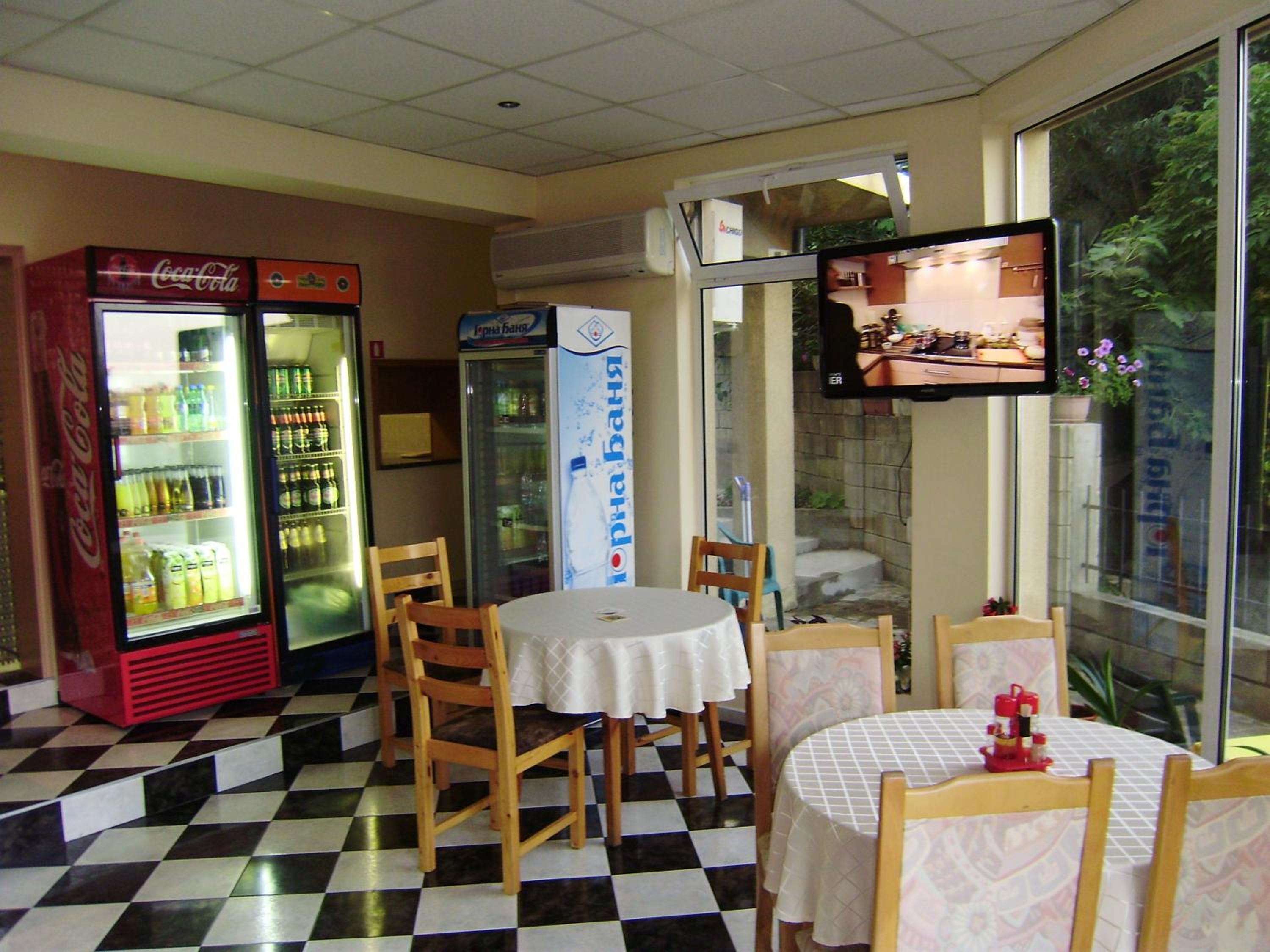 restaurant