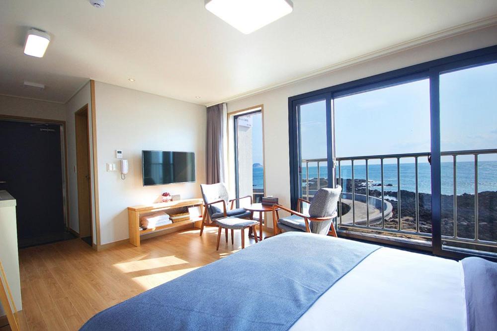 JEJU Amoje