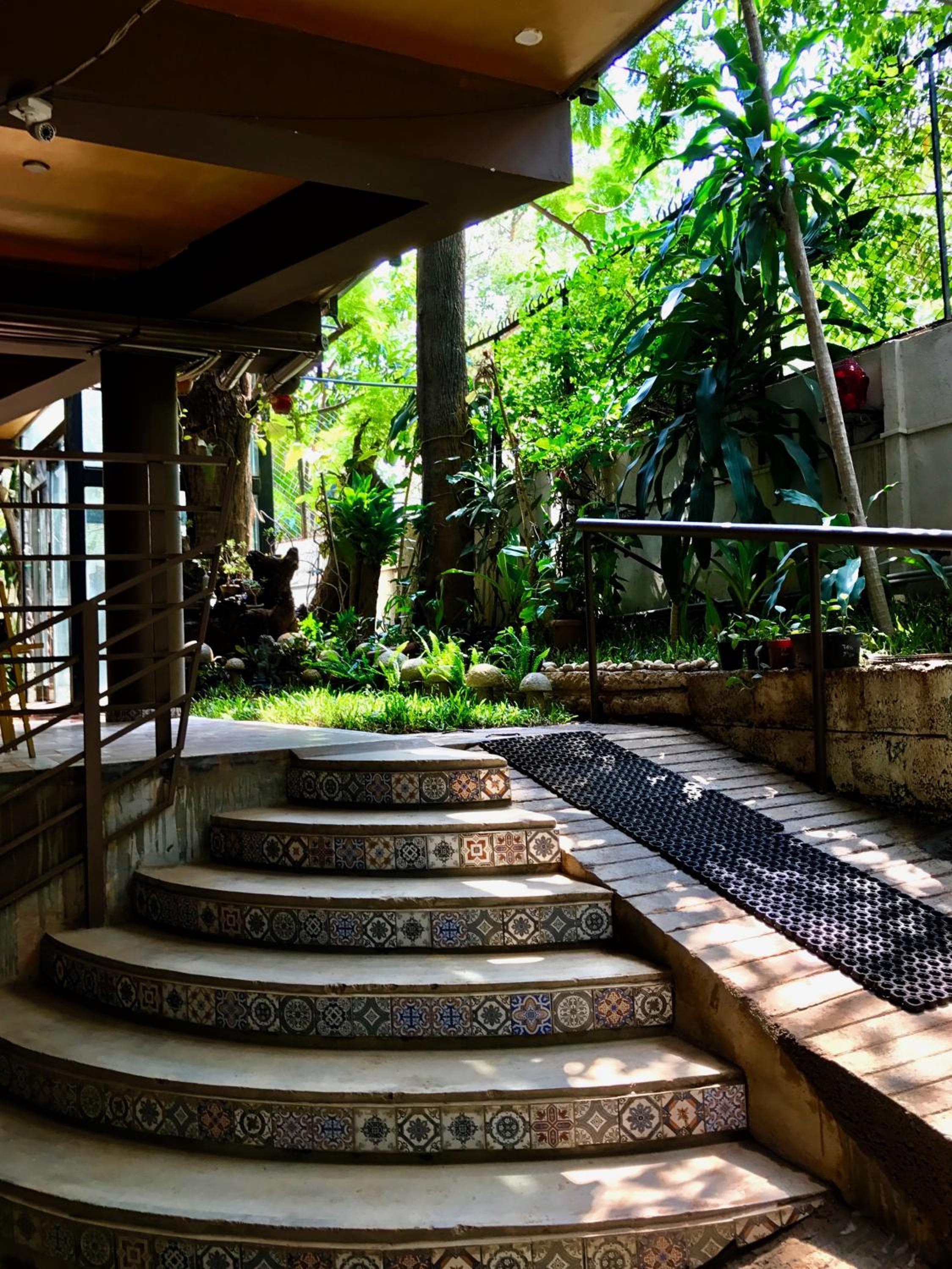 Golden Lotus Bangalore Boutique Suites