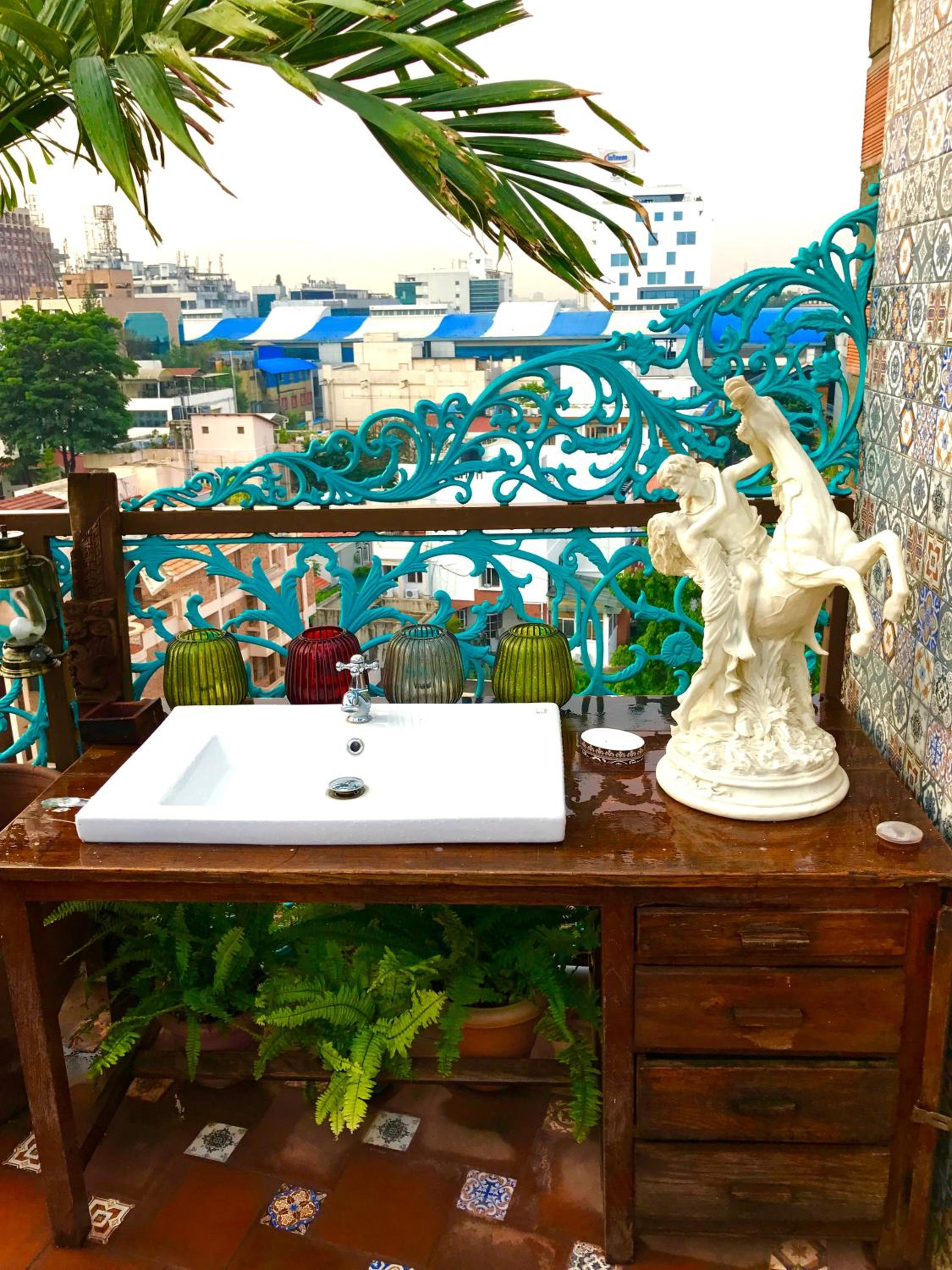Golden Lotus Bangalore Boutique Suites