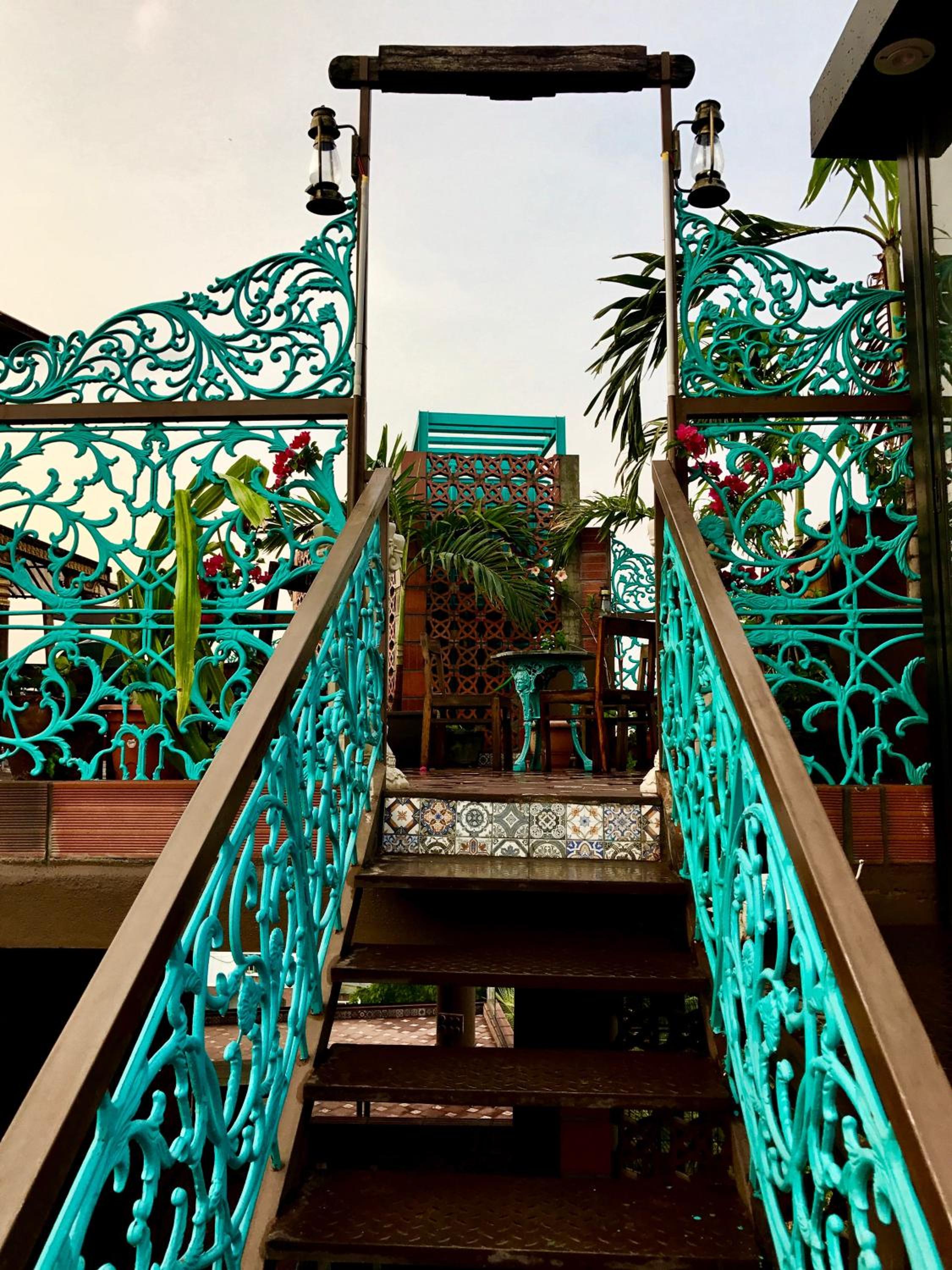 Golden Lotus Bangalore Boutique Suites