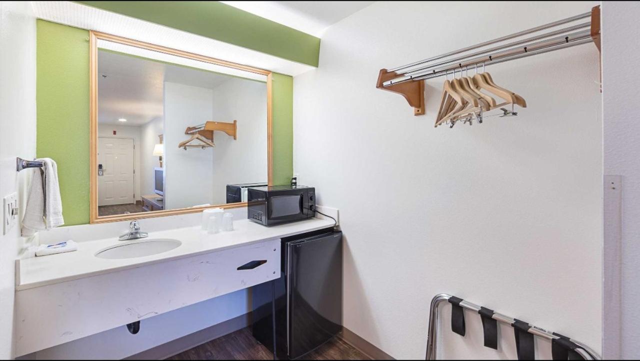 Oakland Vacations - Rice Hill Inn - Property Image 12