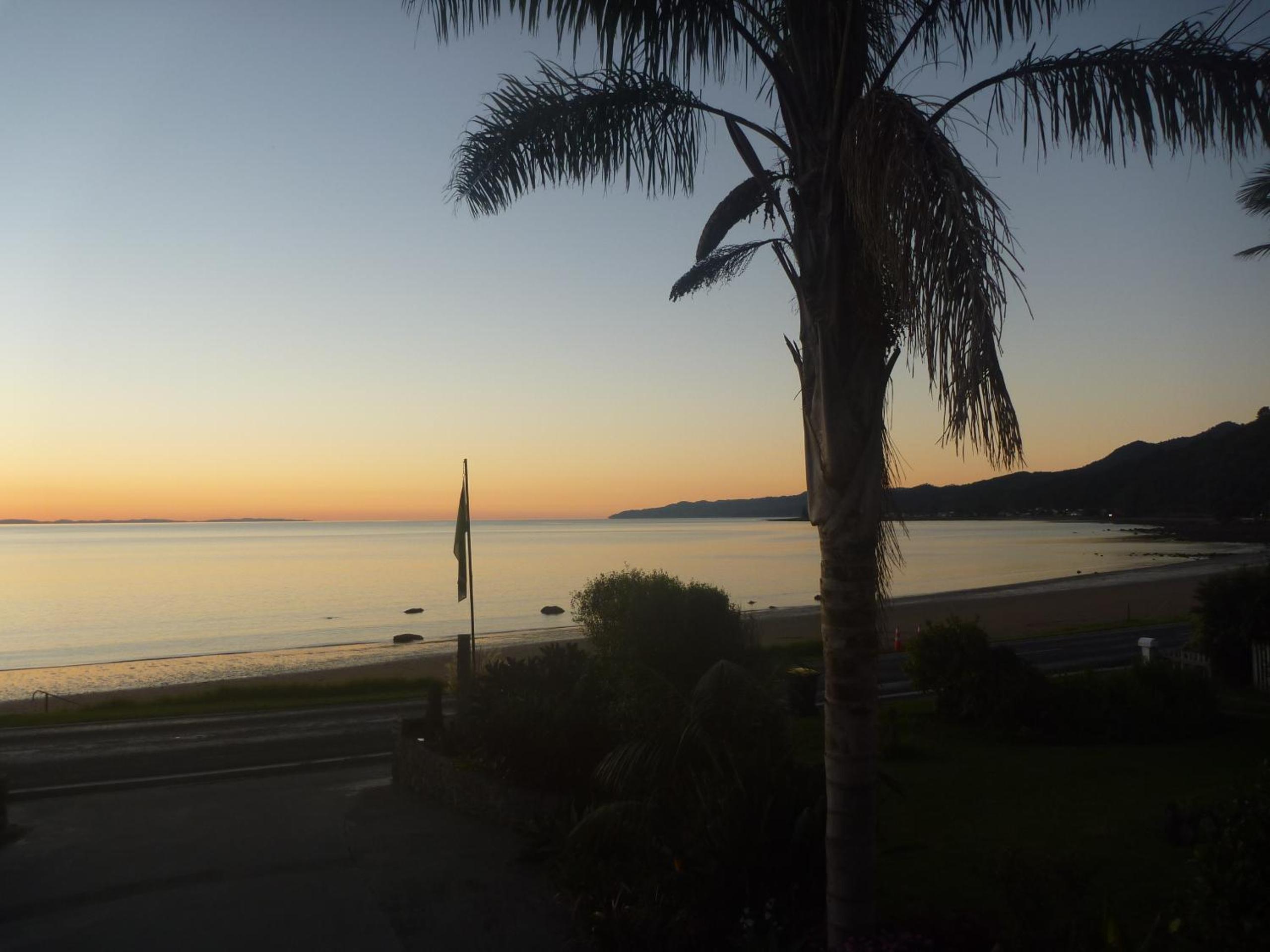 Pohutukawa Coast BnB