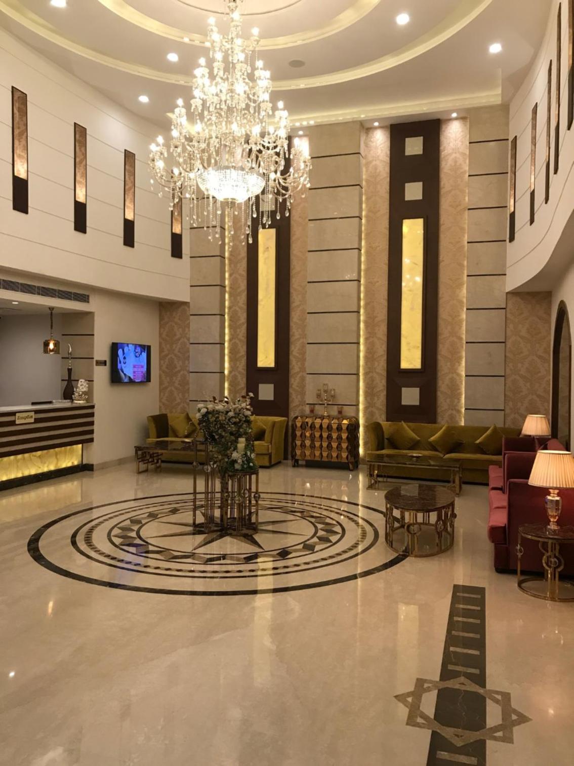 Hotel Imperia Suites
