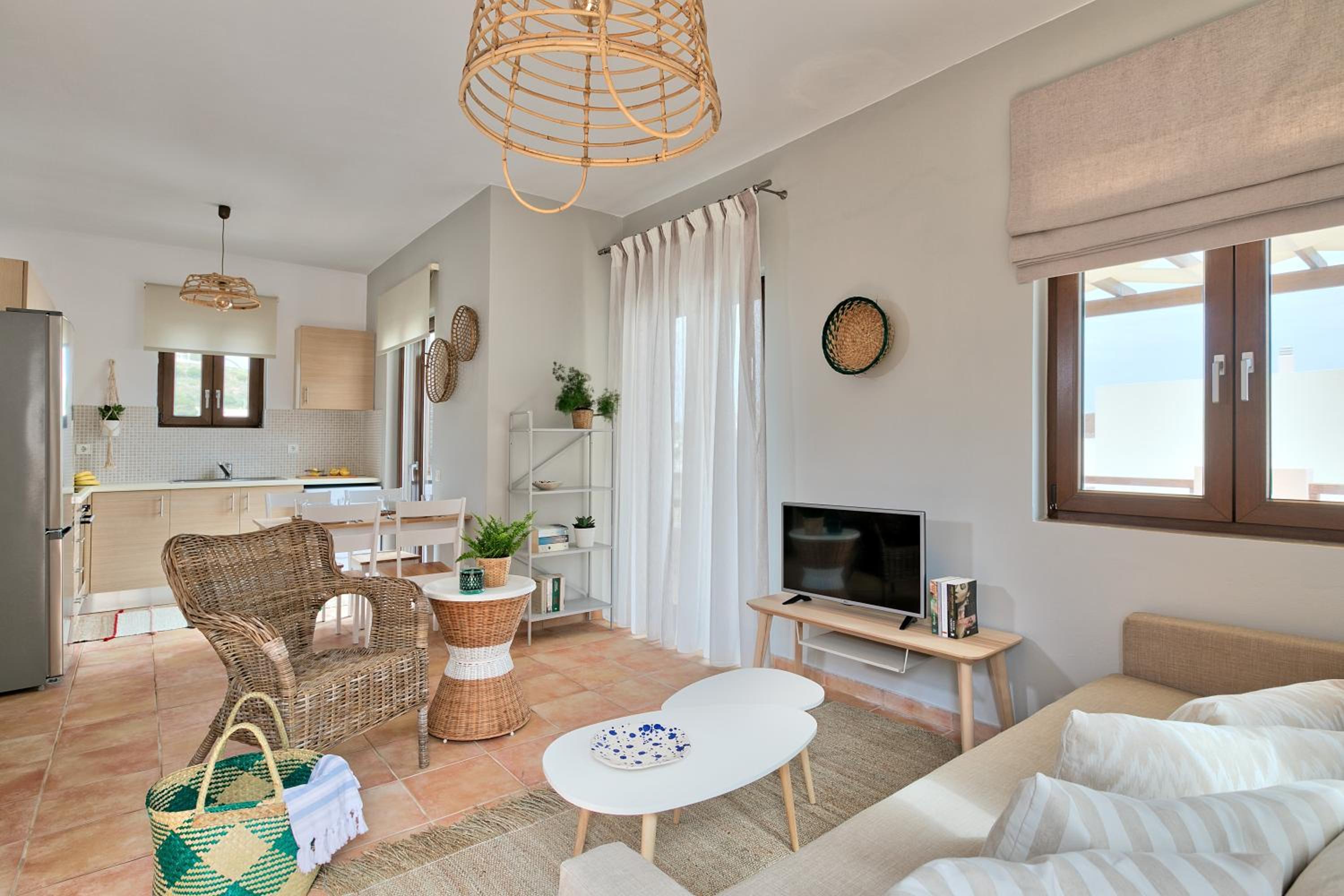 Syra Suites