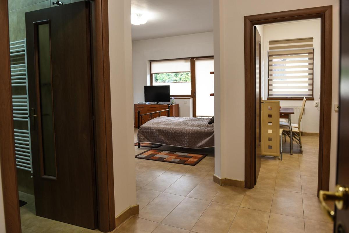 Modern Apartment Near City Center view 4