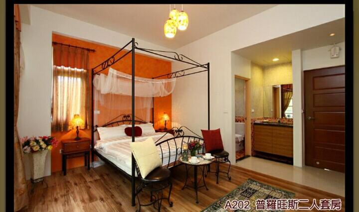 Left Bank BnB