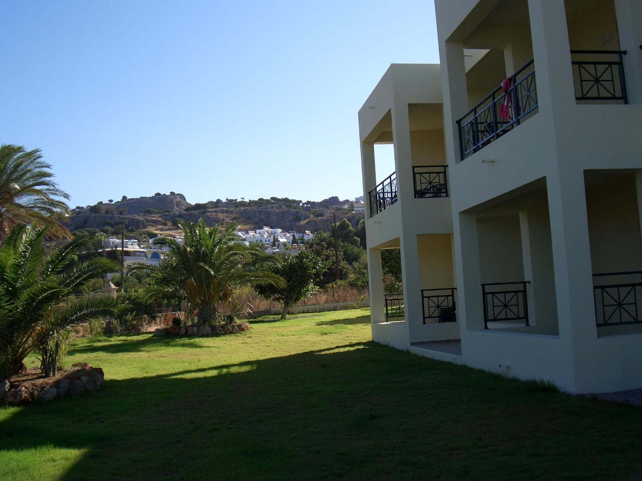 Sifis Studios Pefkos photo 2