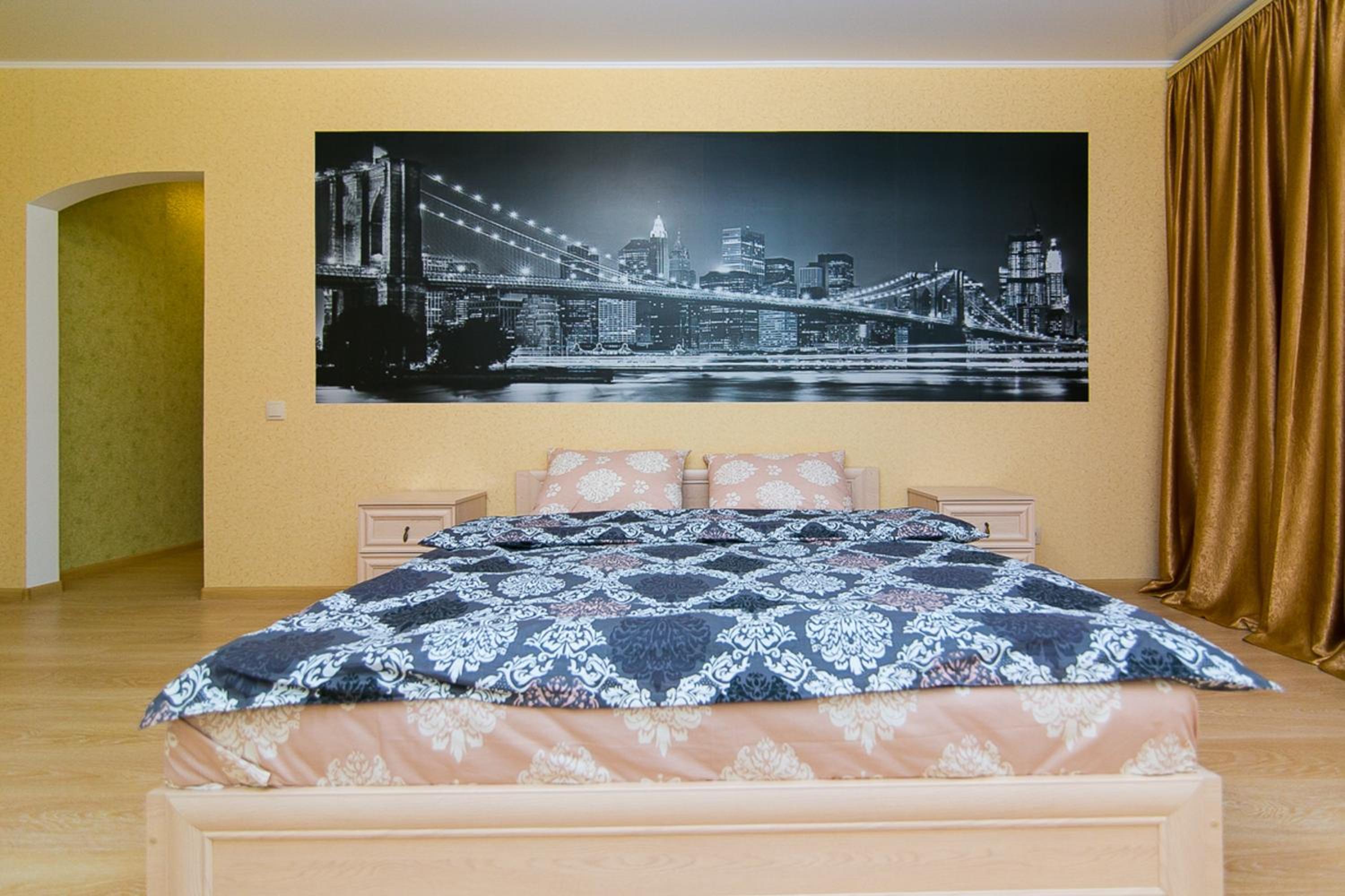 VIP Apartment on Novomestenskaya view 3