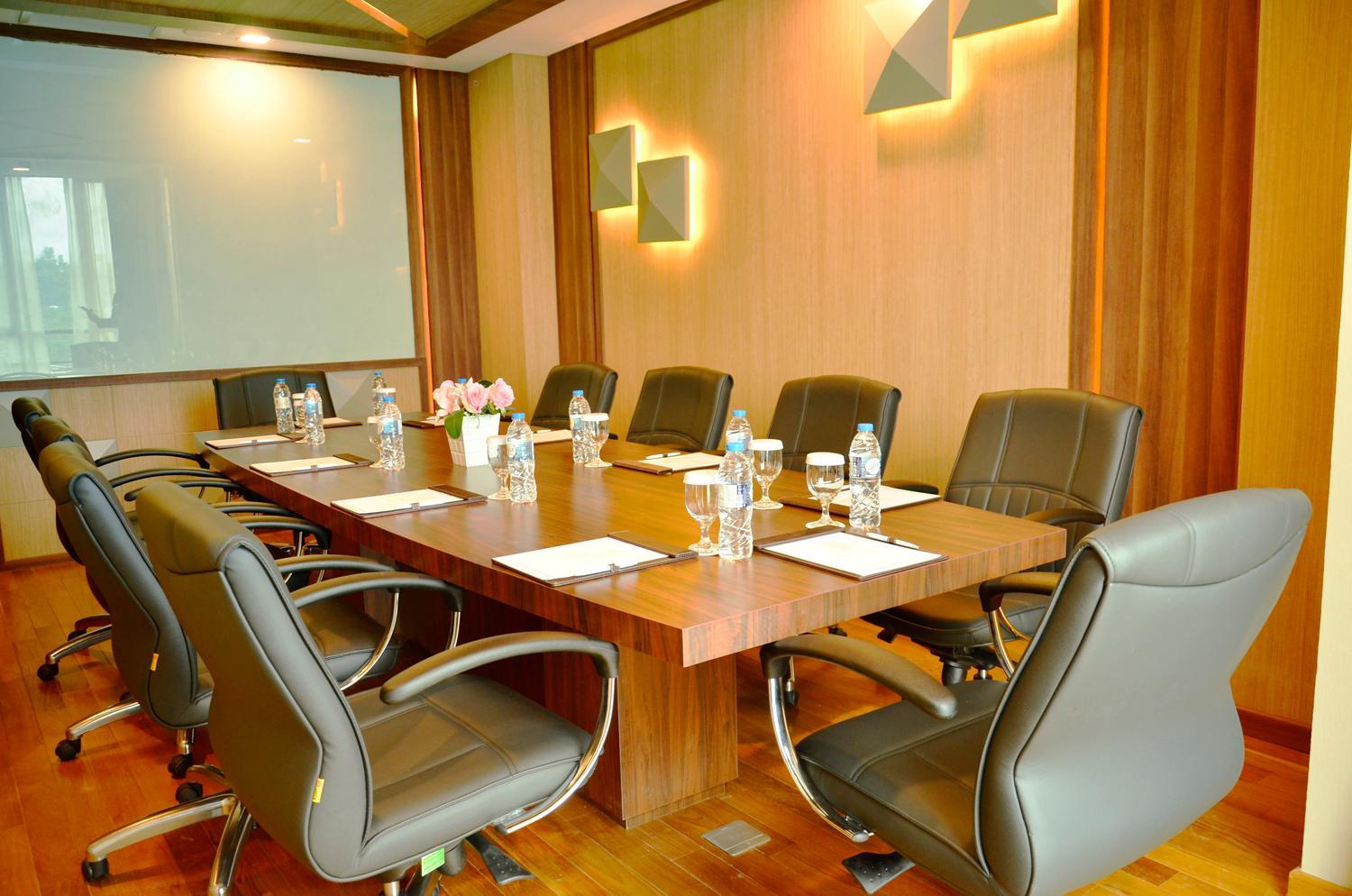 Nagoya Hill Hotel Batam 36