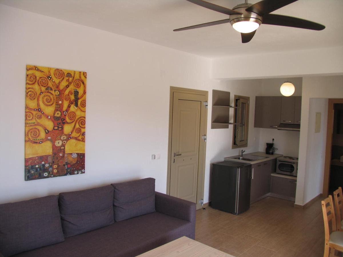 Skiathos Lagoterra Apartments view 5