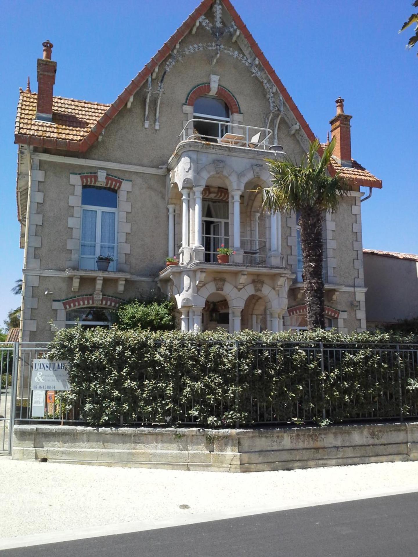 Photo 7