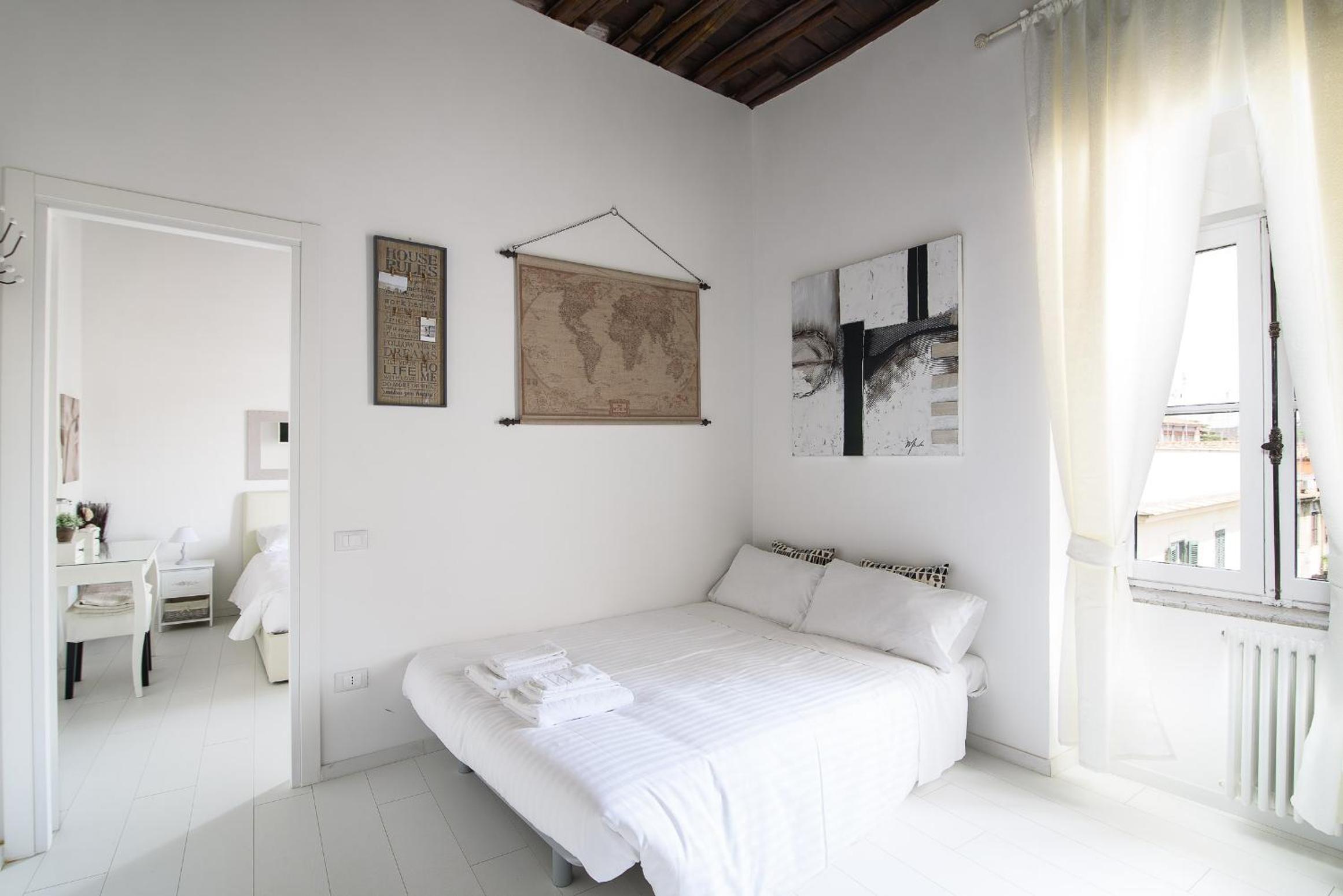 White Ostilia Apartments