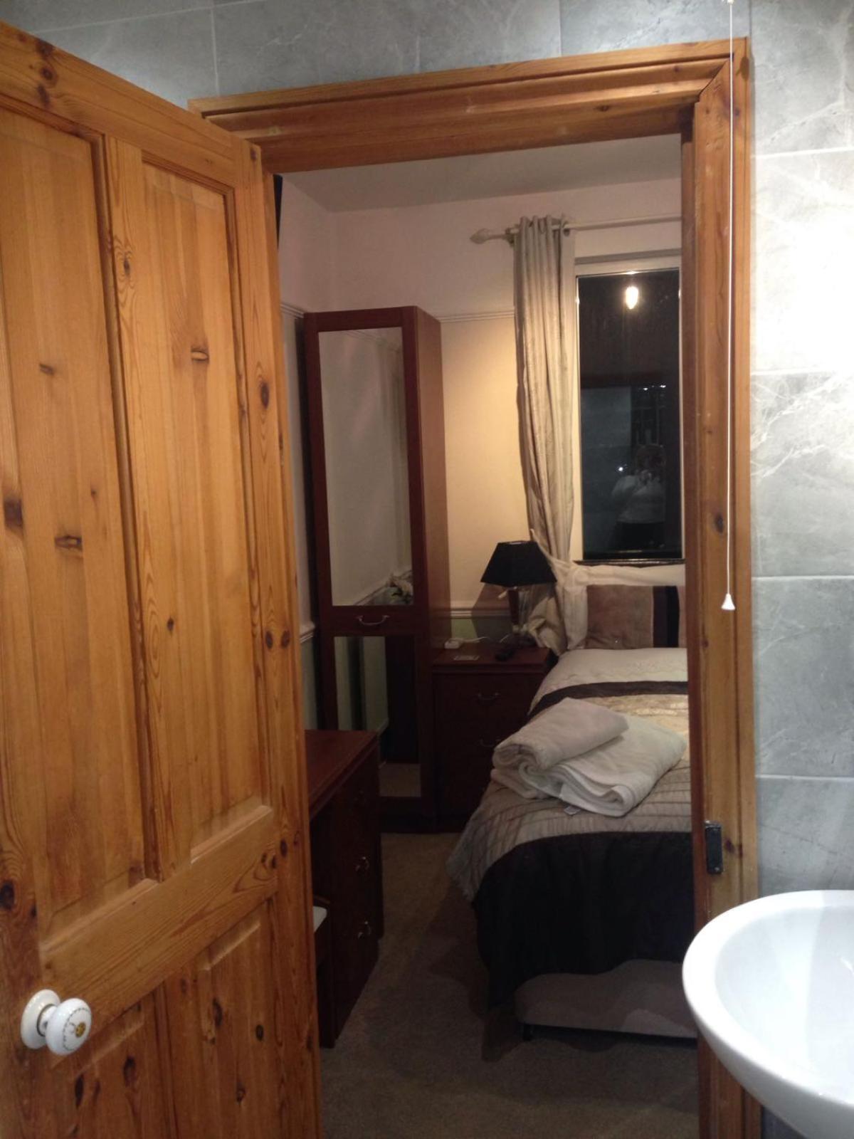 Photo 52