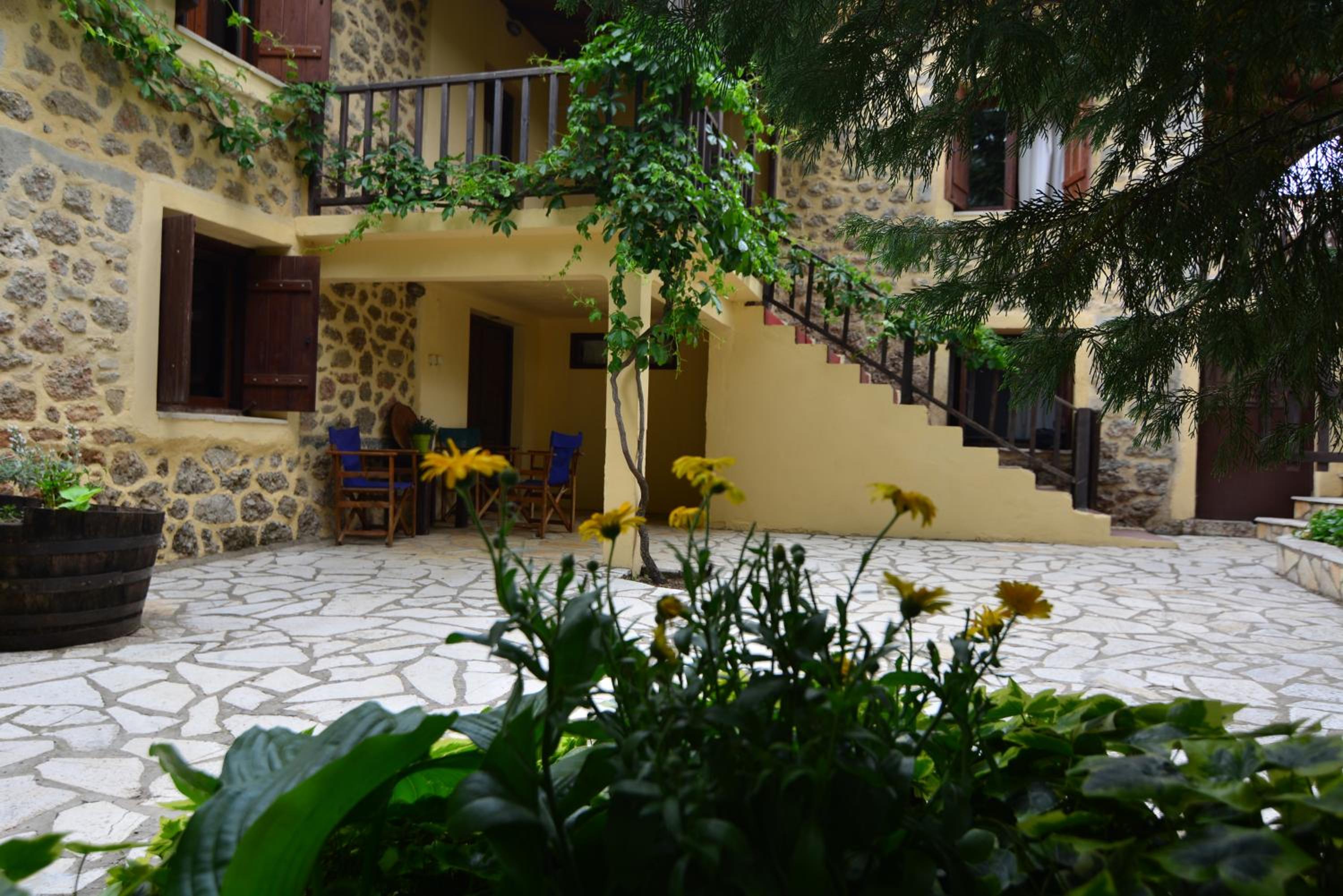 Εν Αρχή - En Arhi view 4