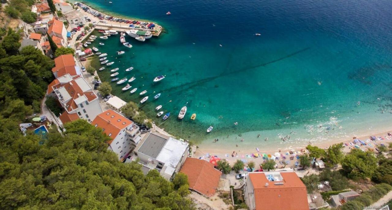 Apartment Žara 2 with Boat Place view 5