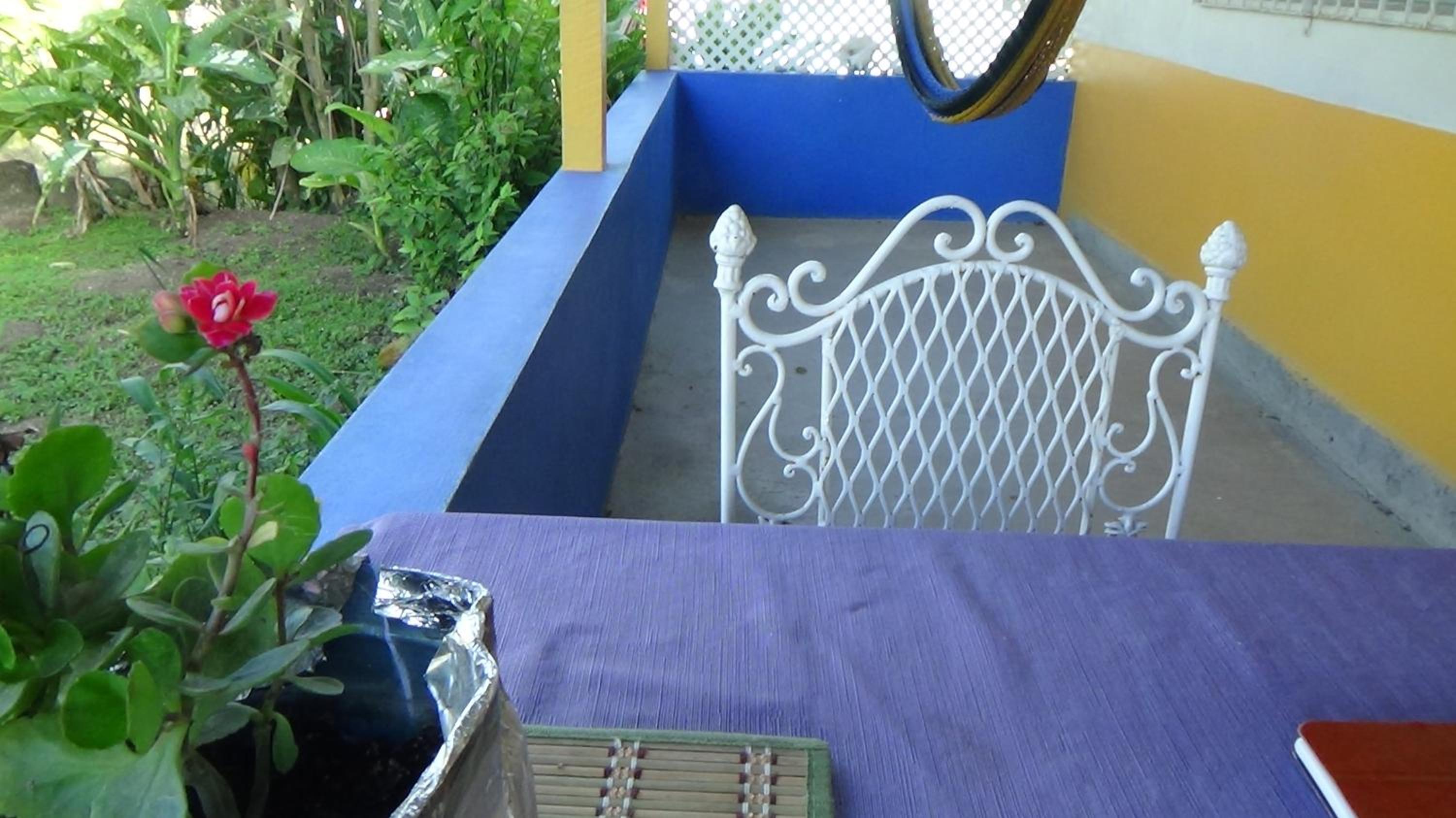 Hacienda Tropical Guest House