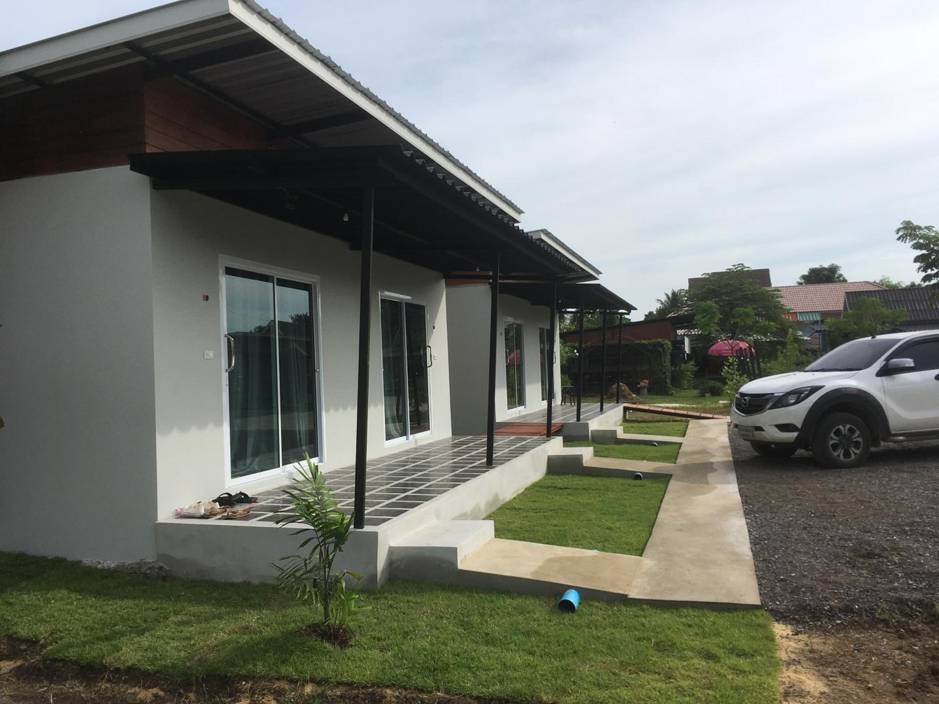 Pak Dee Resort
