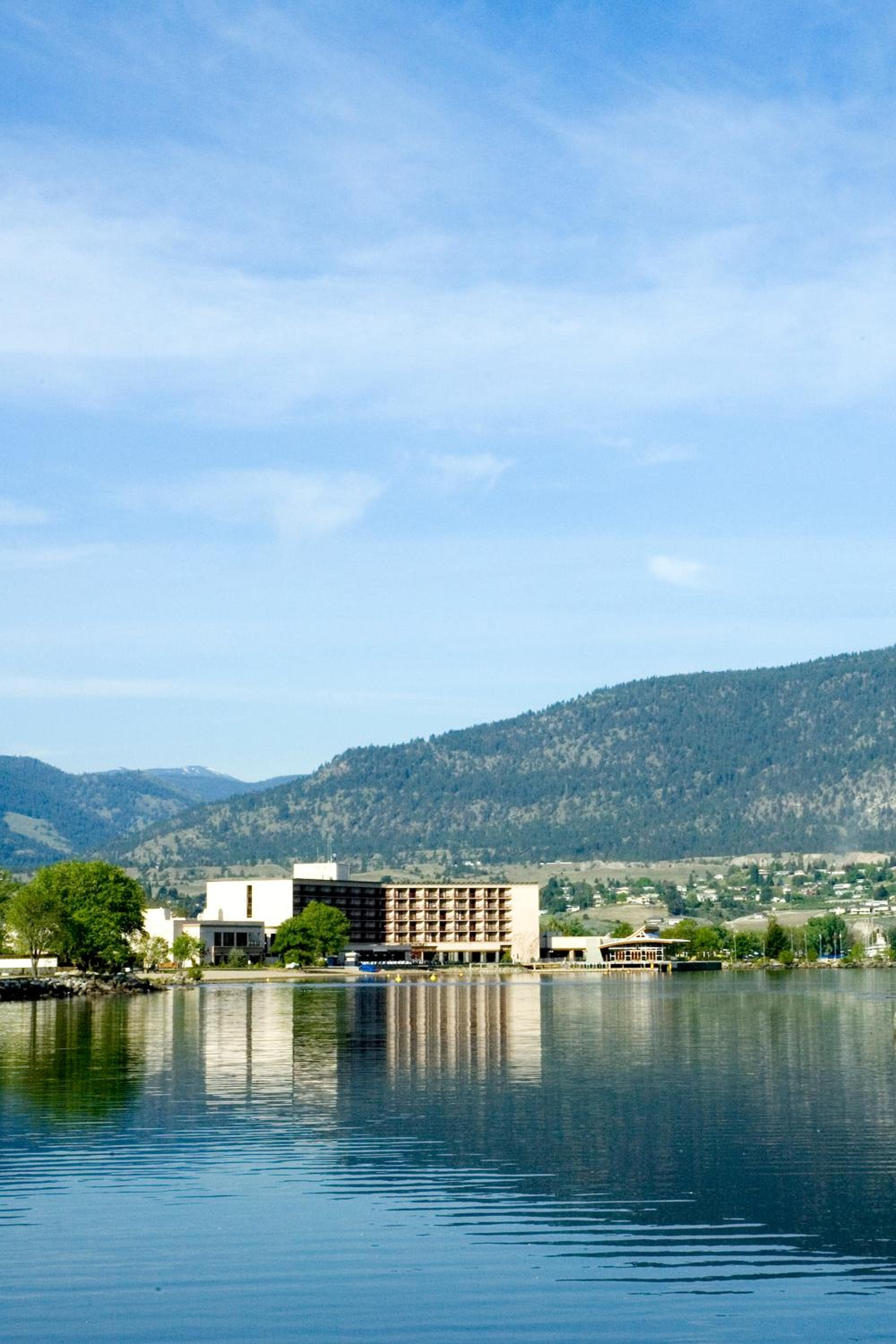 Penticton Lakeside Resort