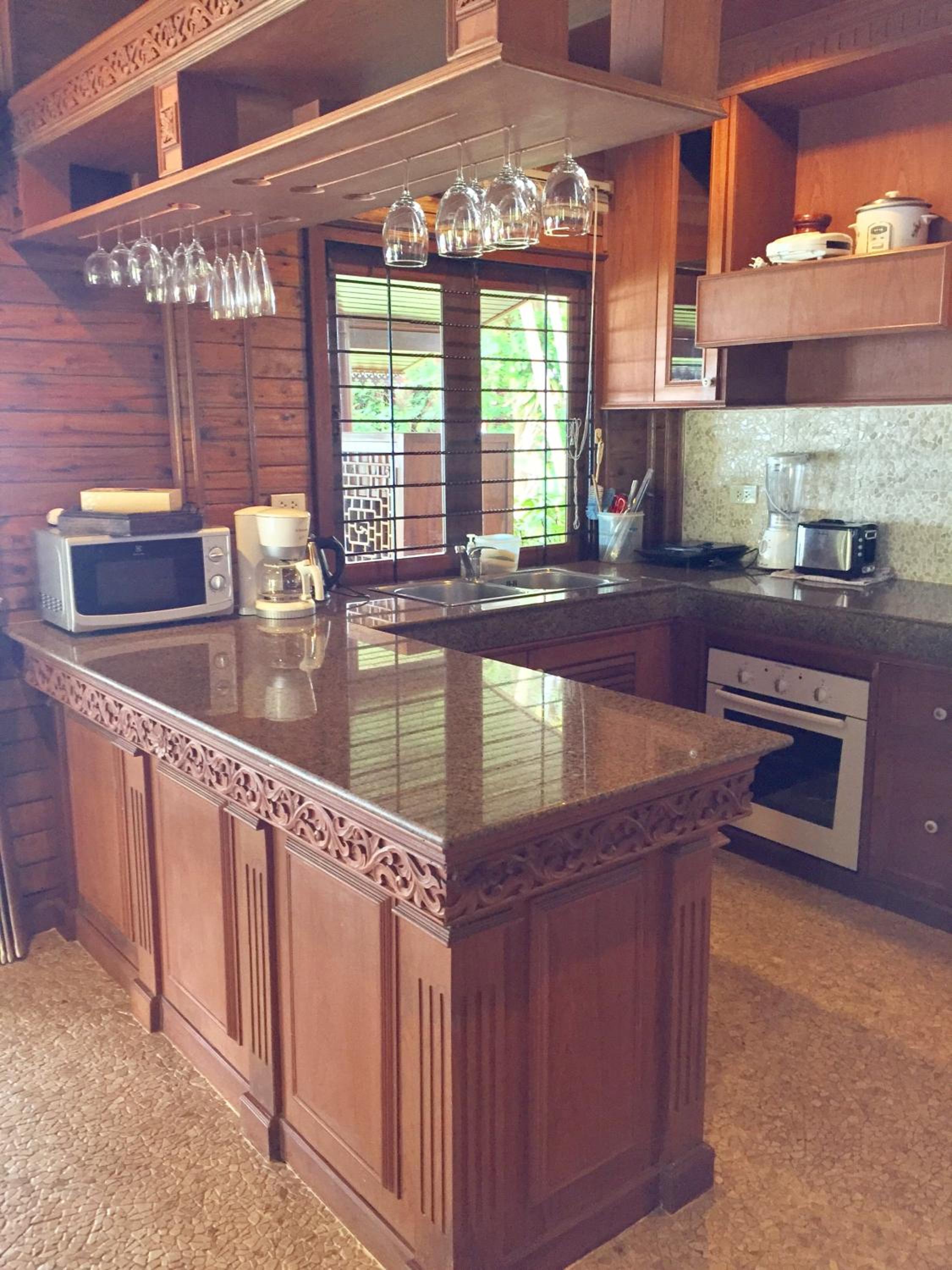 Baan Laem Noi Villa's