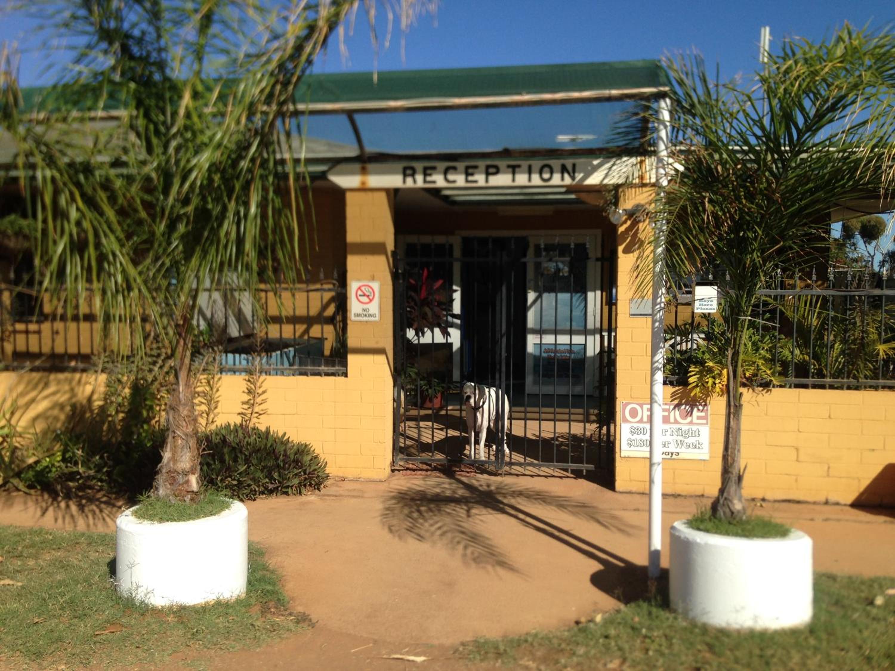 Carnarvon Caravan Park view 3