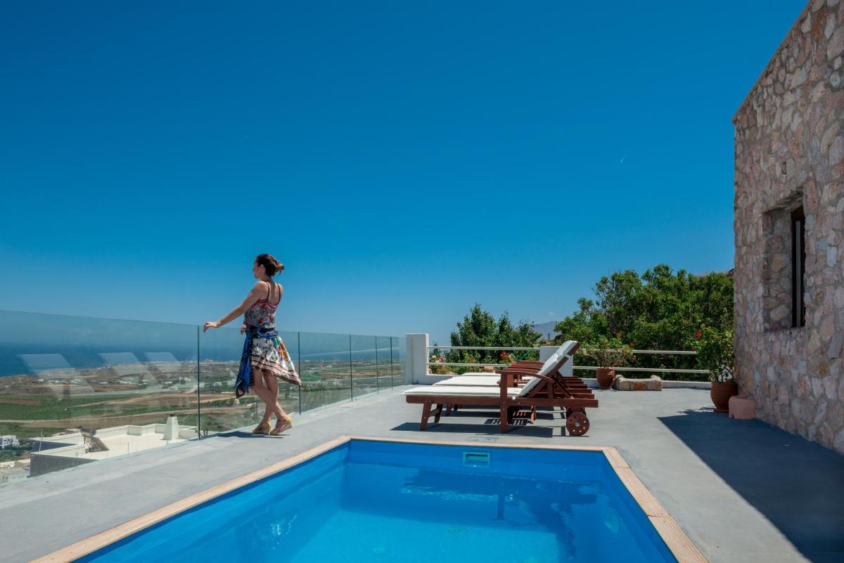 Dream Villa Santorini view 5