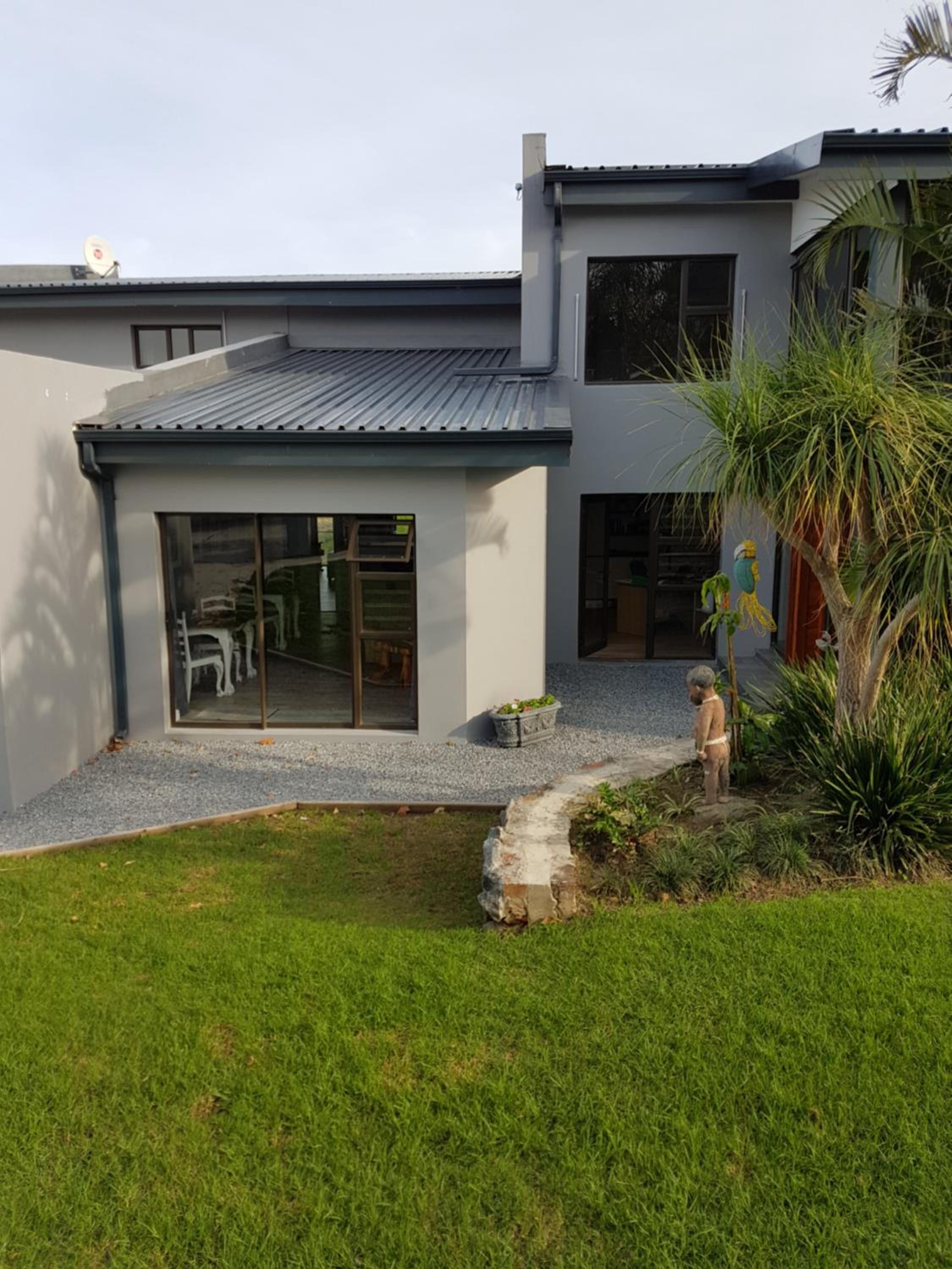 Hotel Riverview Guesthouse East London - Image 1