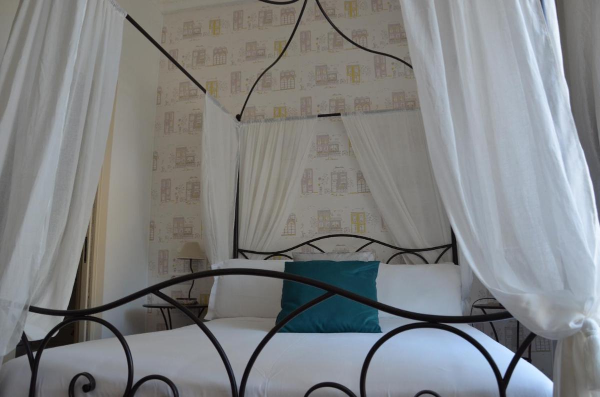 Adelina Guesthouse