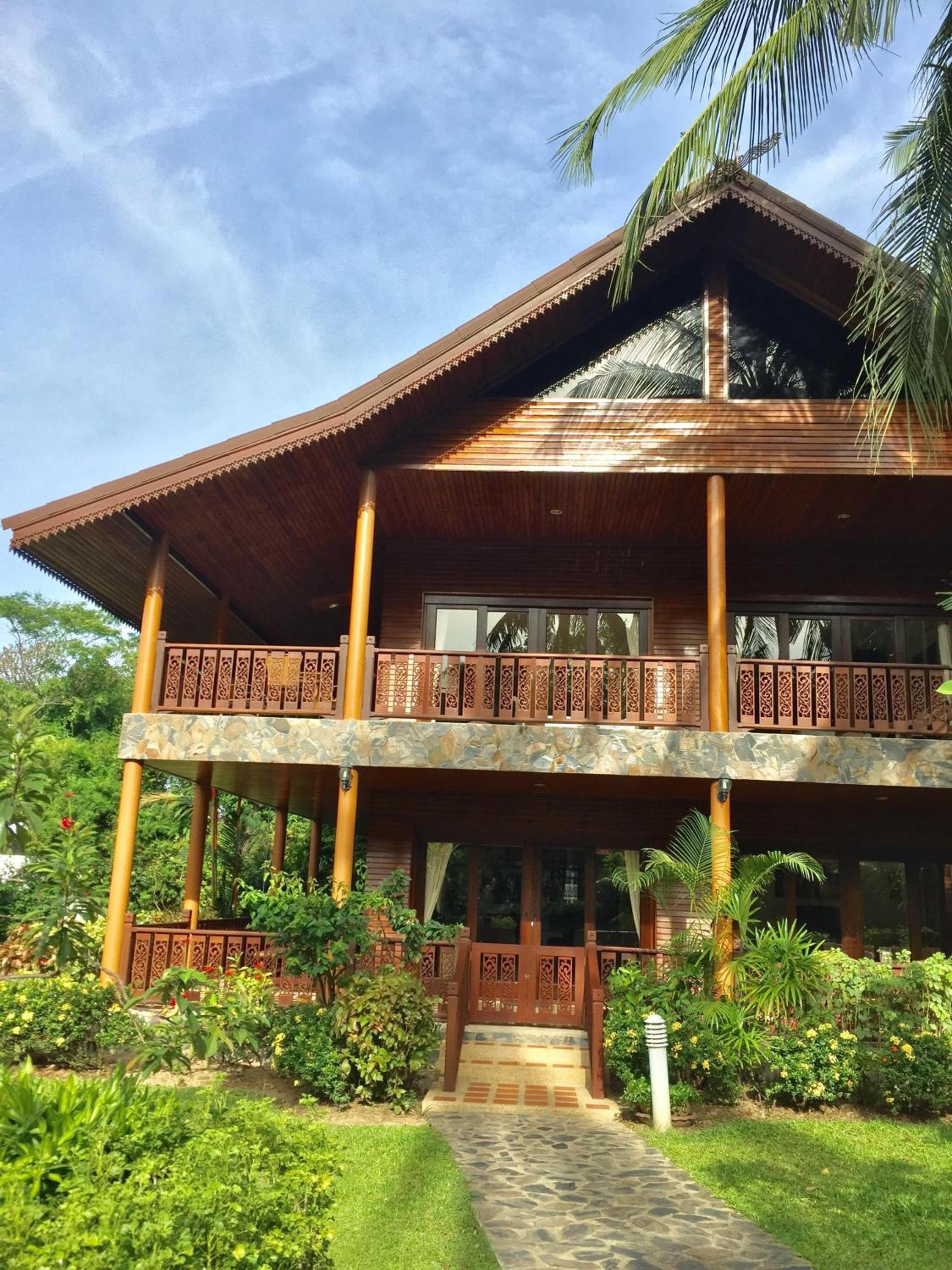 Baan Laem Noi Villa's