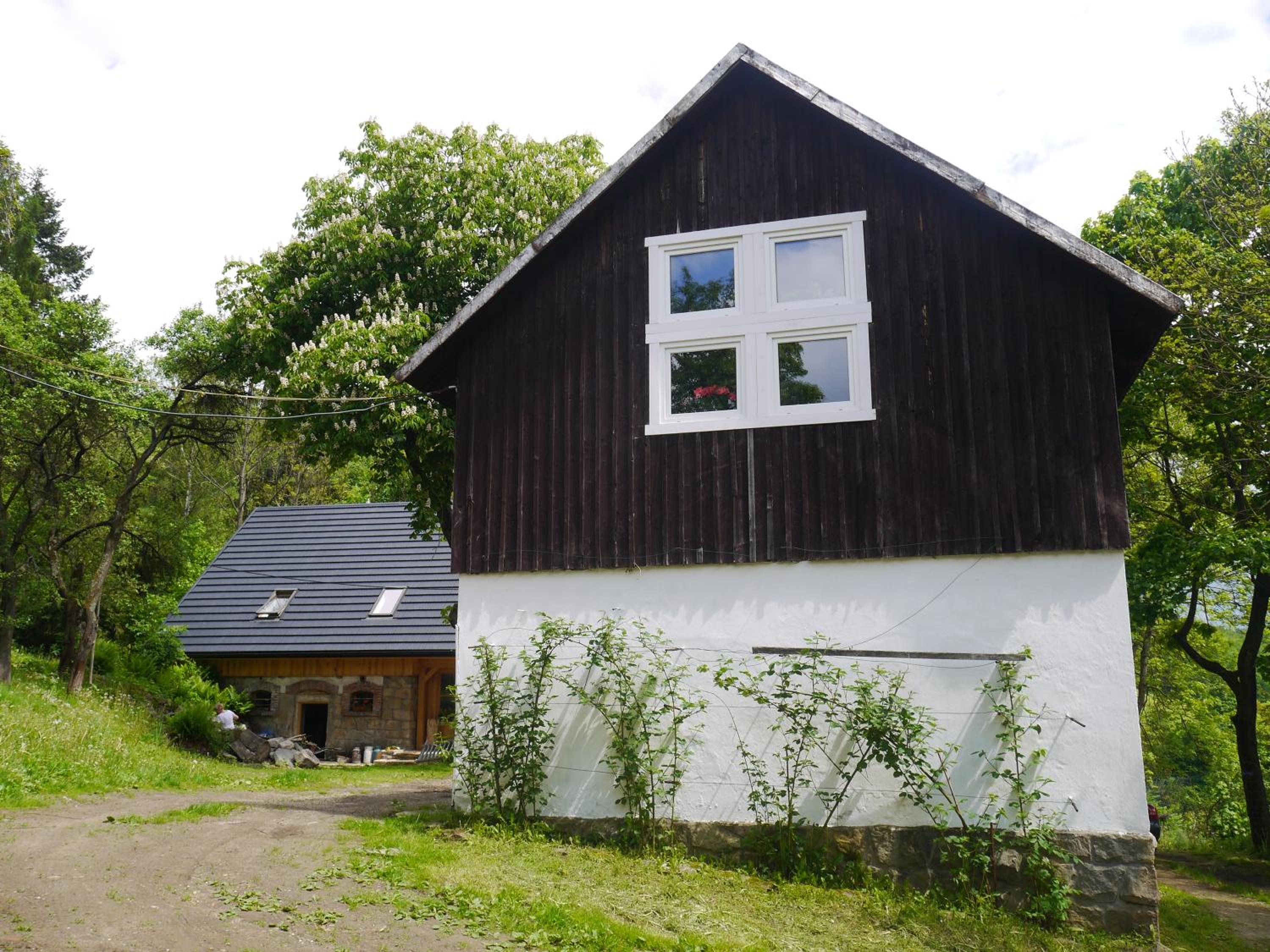 Photo 10