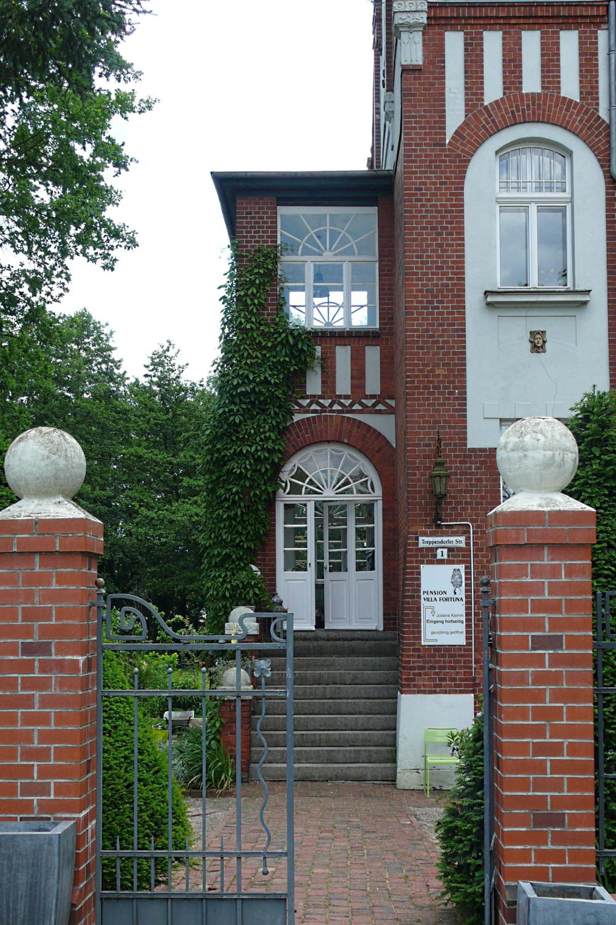 Photo 44