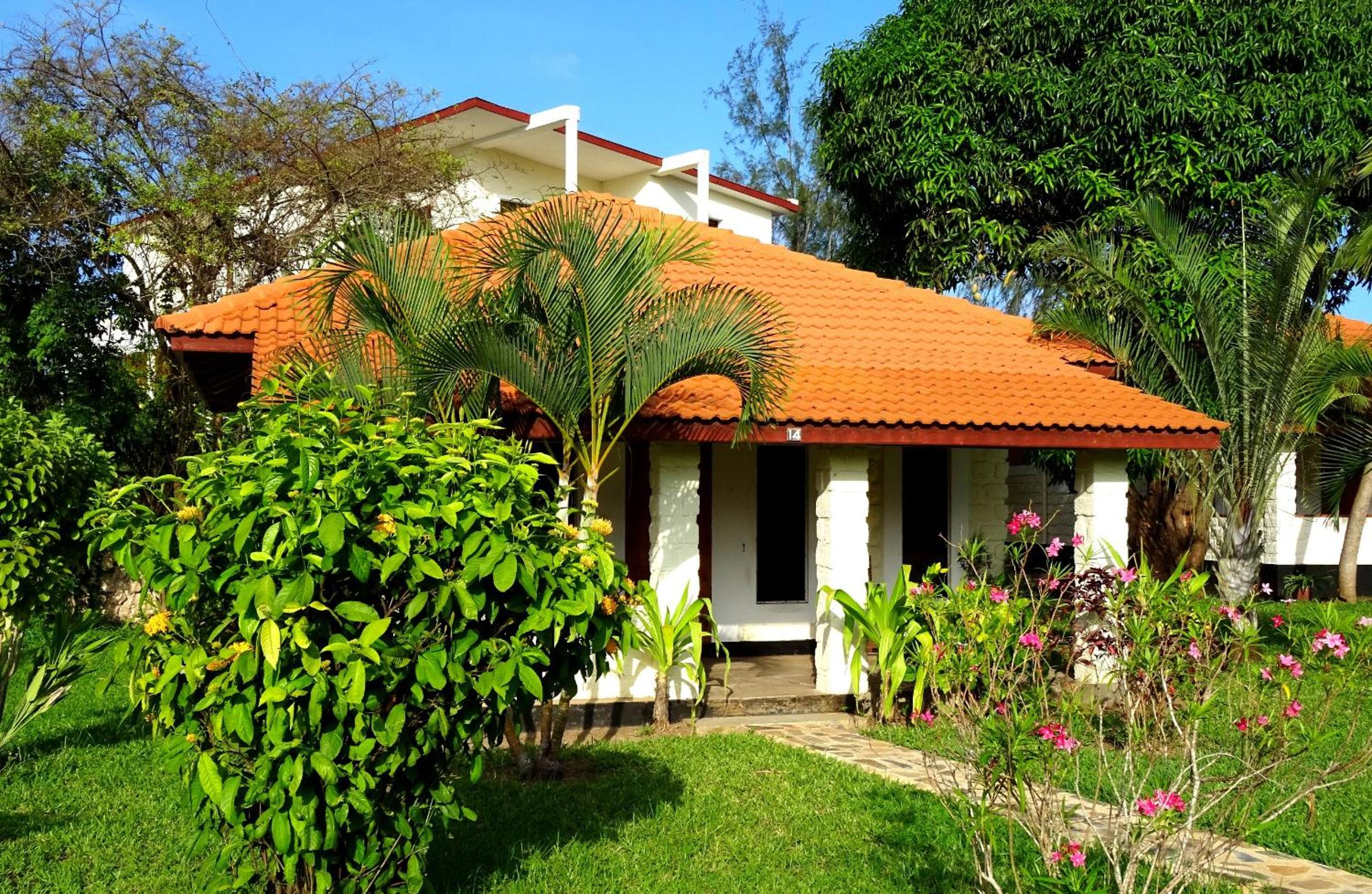 Doric Cottages Diani