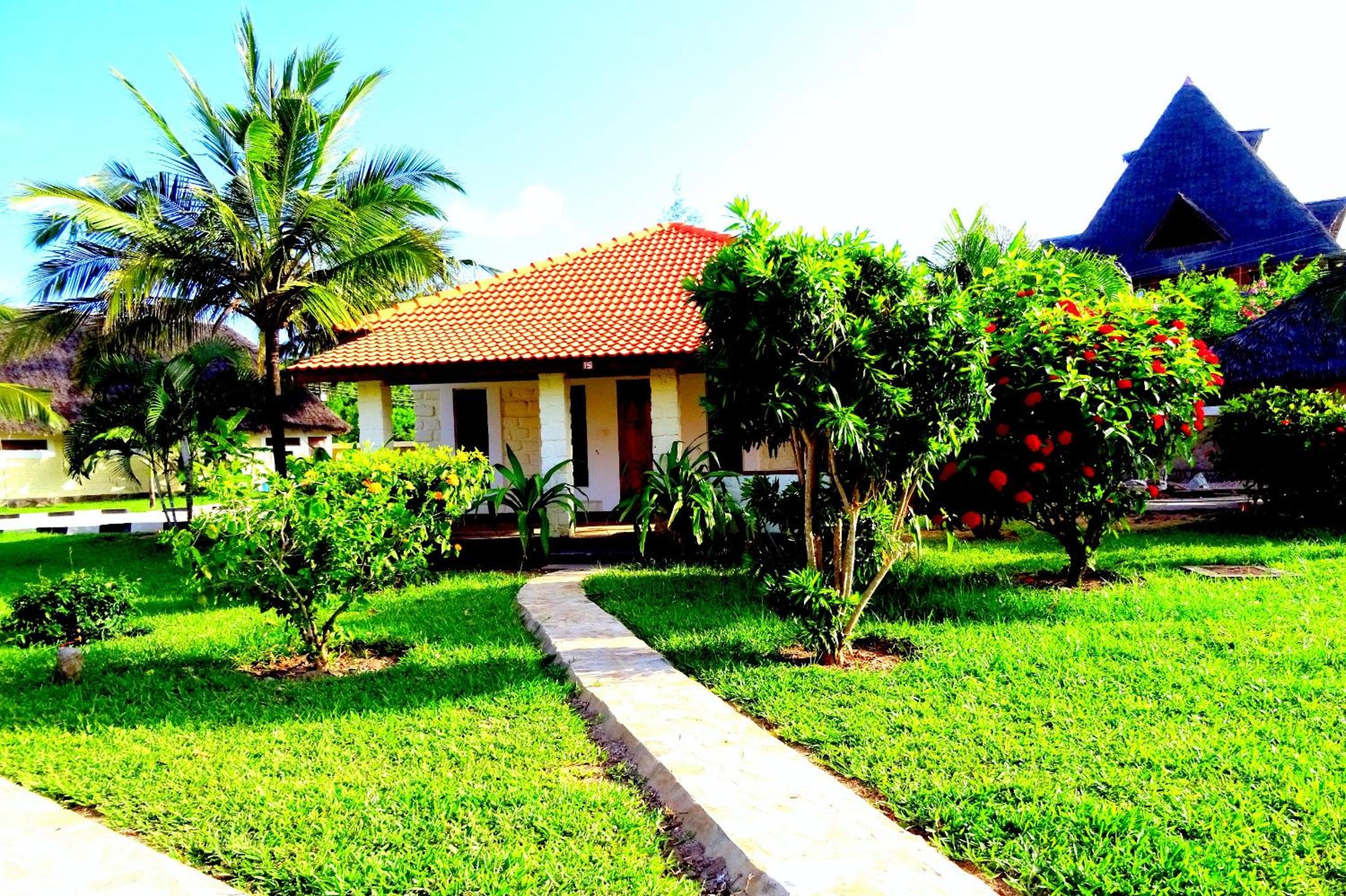 Doric Cottages Diani