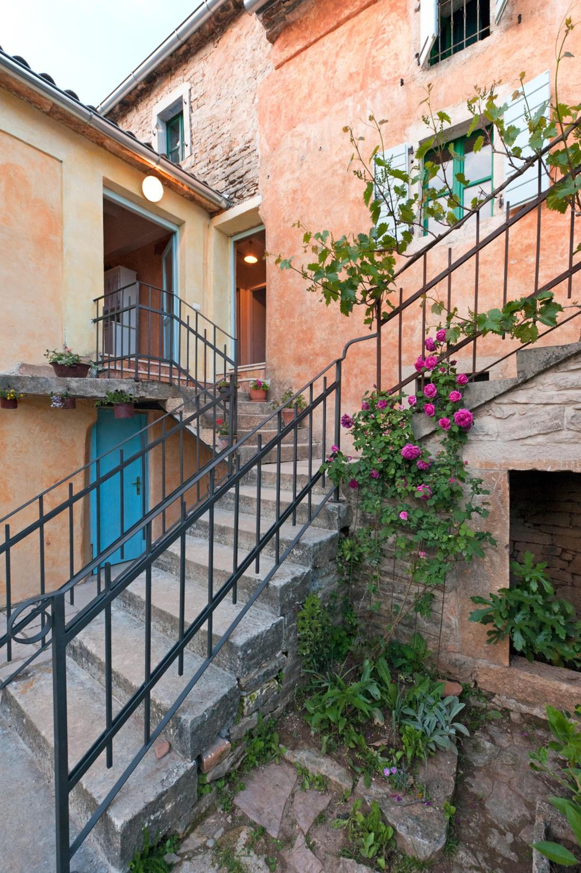 Apartment Sartoria view 3