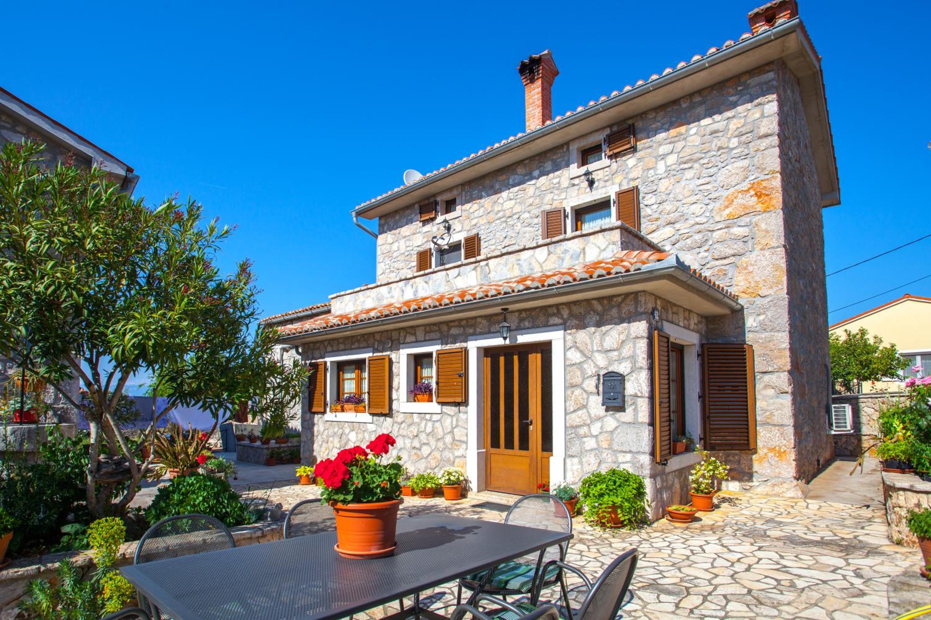 Country Villa St Anton view 3
