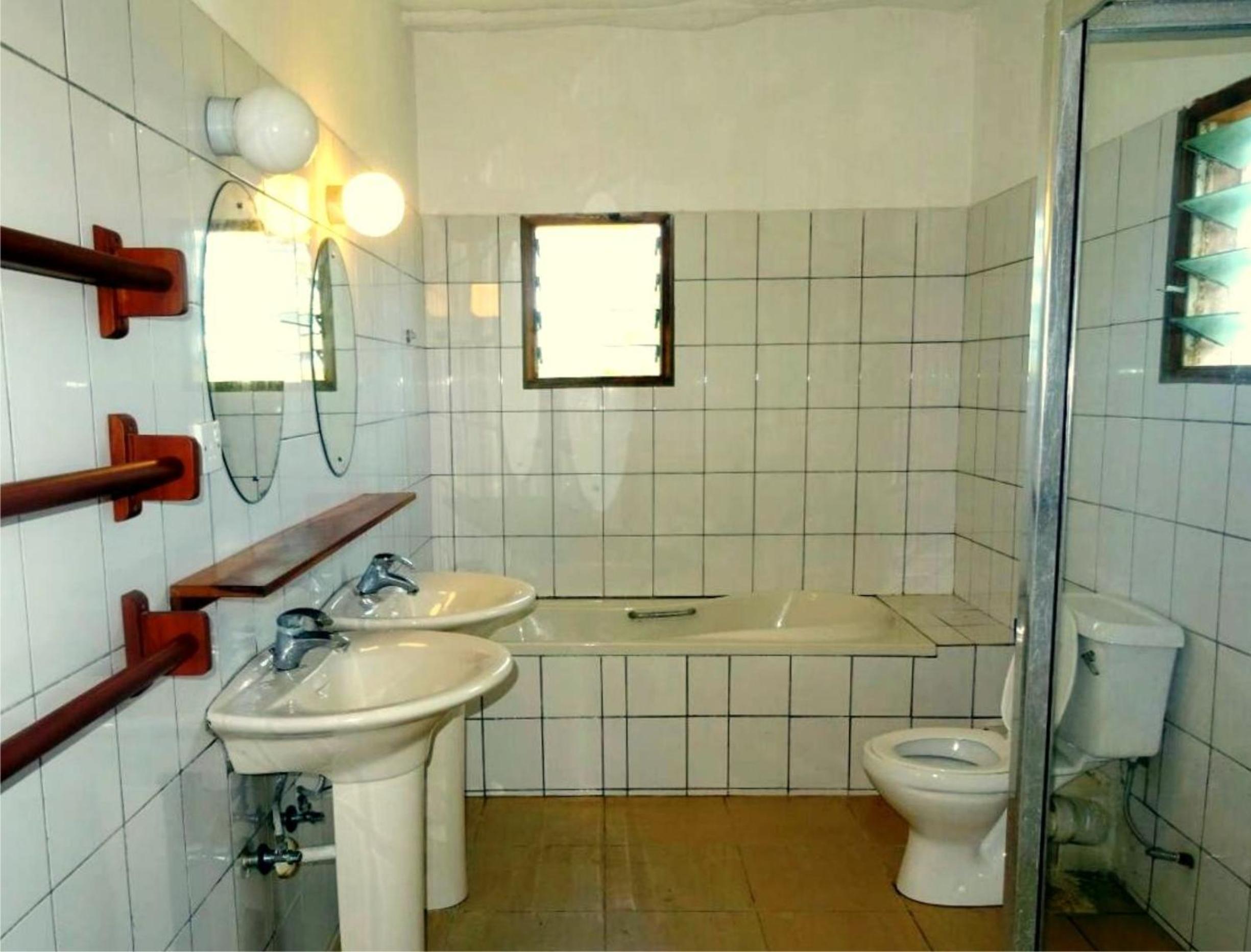 Doric Cottages Diani