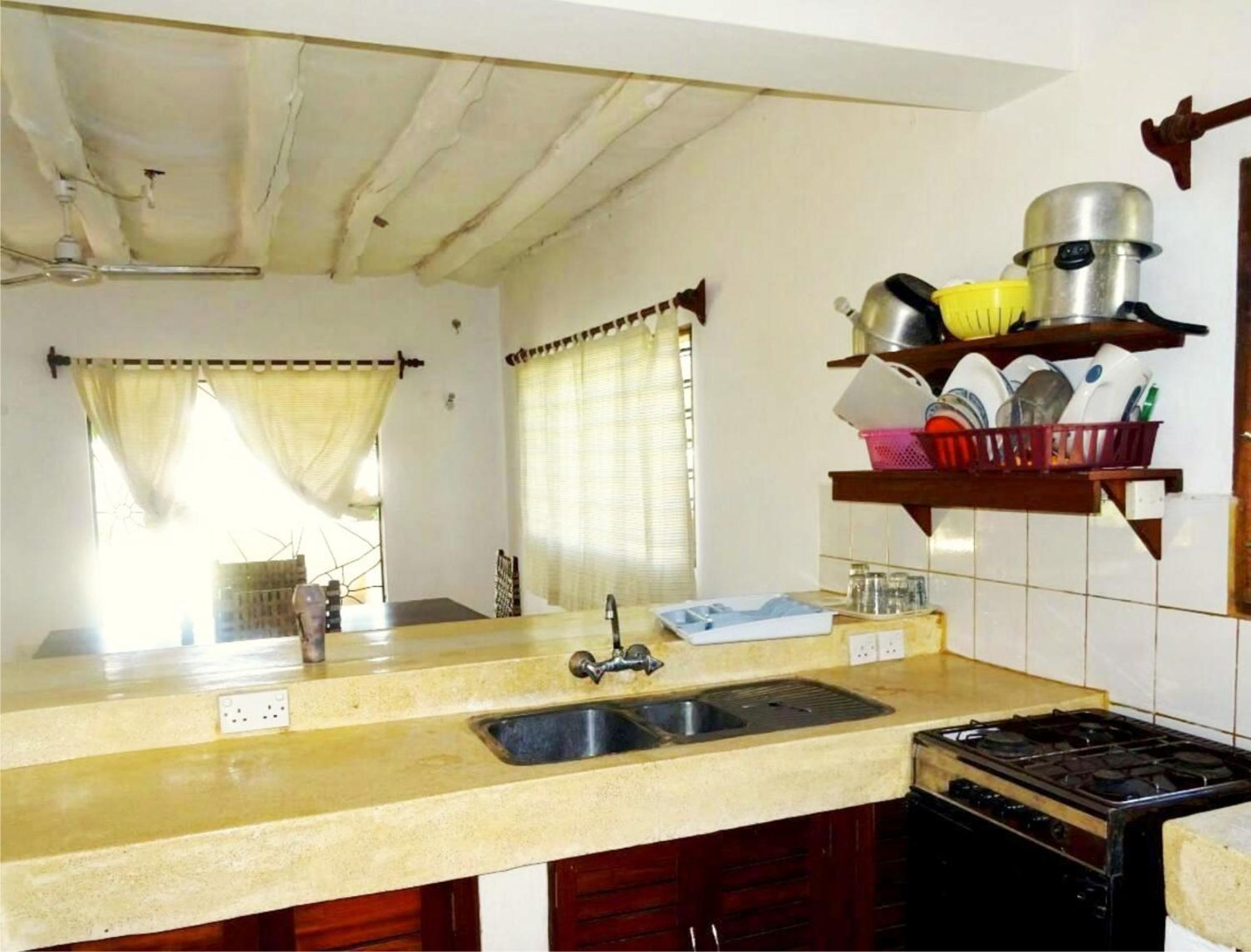 Doric Cottages Diani